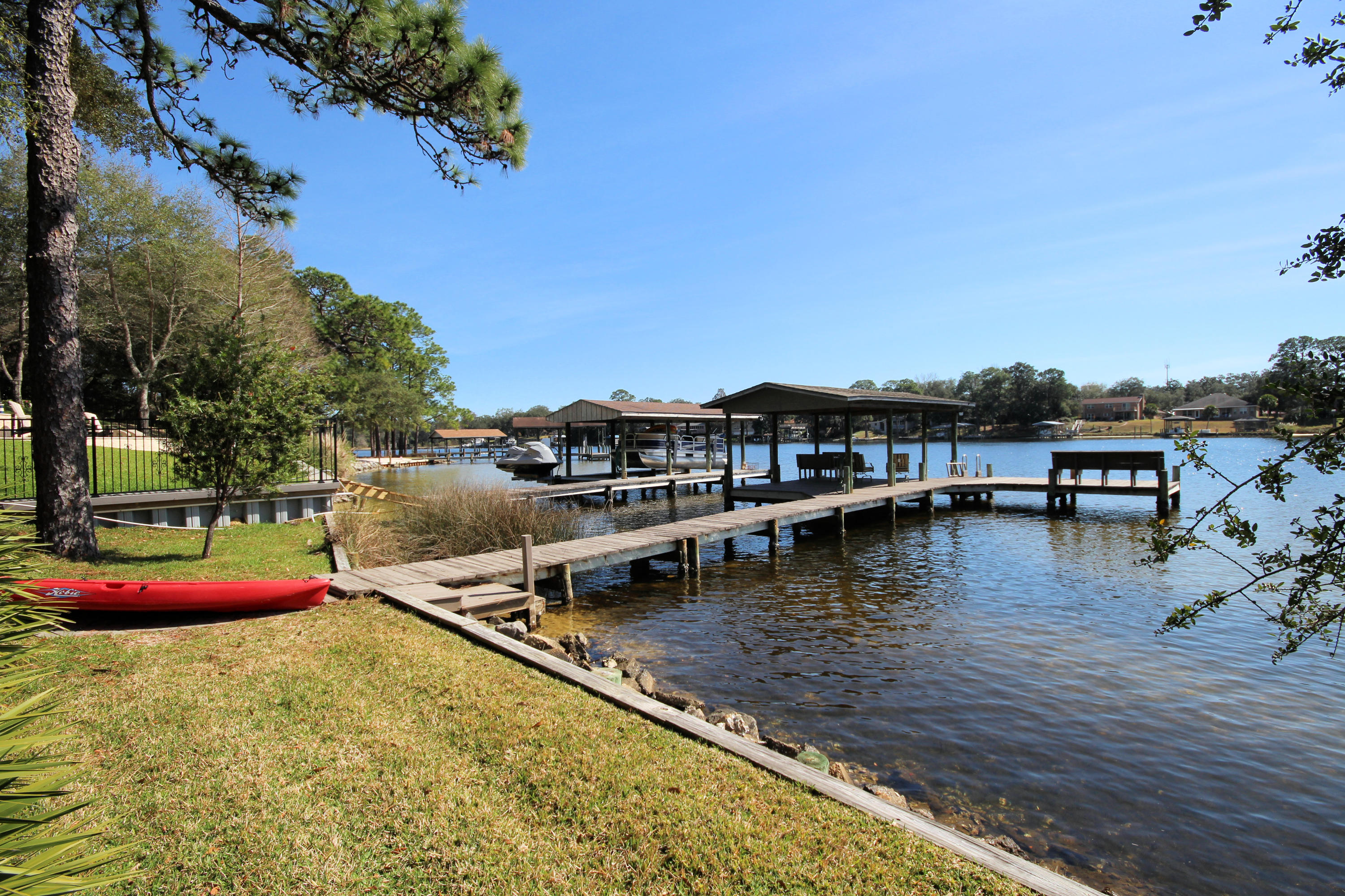 BAYOU POQUITO - Residential