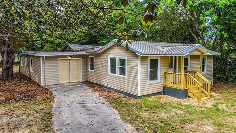 714 E Williams Avenue Crestview FL 32539