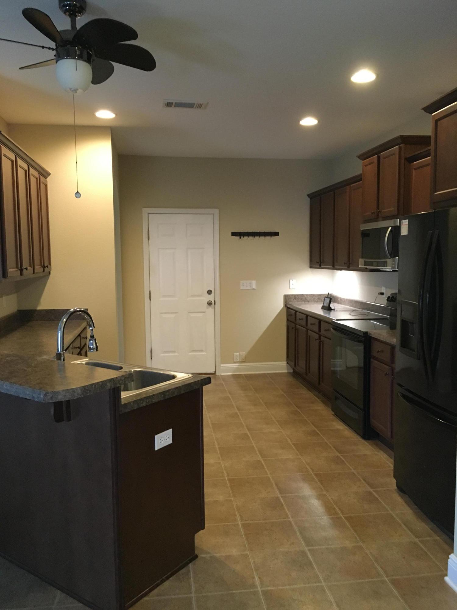 ROLLING RIDGE SUBDIVISION - Residential Lease