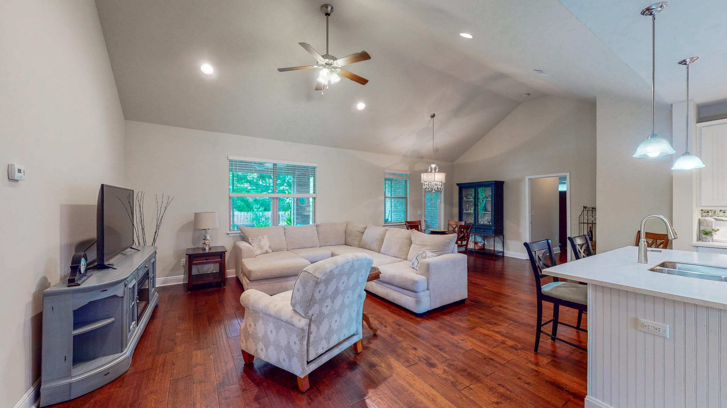 HAMMOCK BAY - Residential