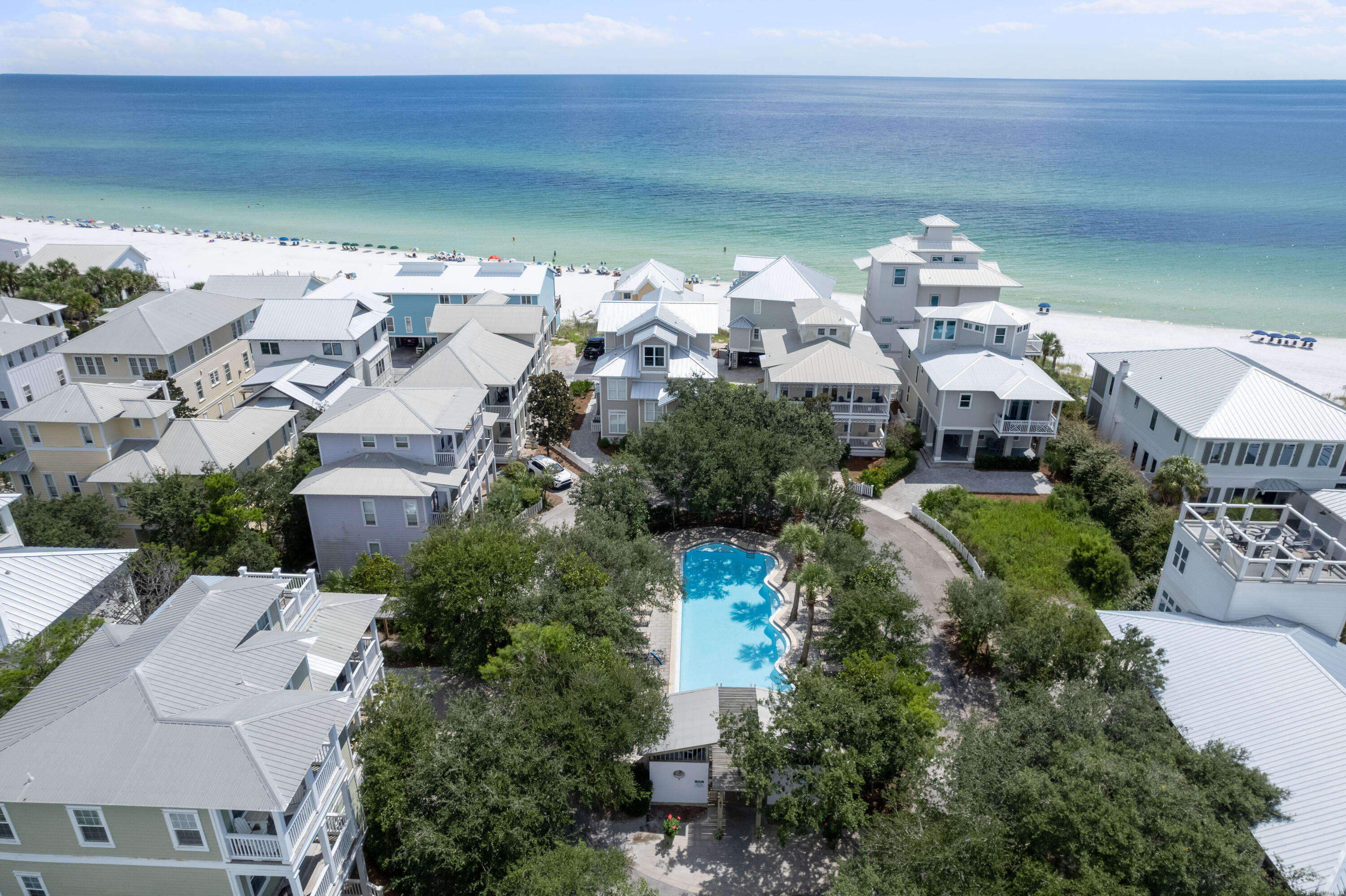 SUMMER'S EDGE - Residential