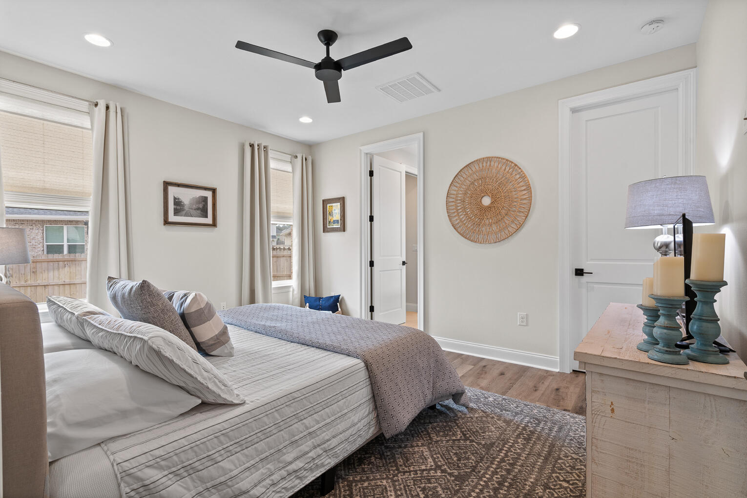 RAIDERS LANDING - Residential