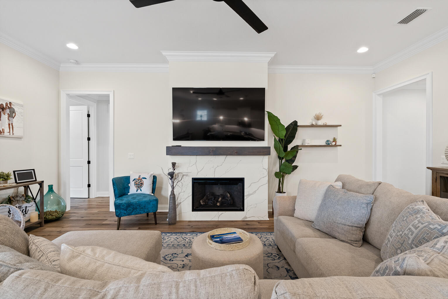 RAIDERS LANDING - Residential