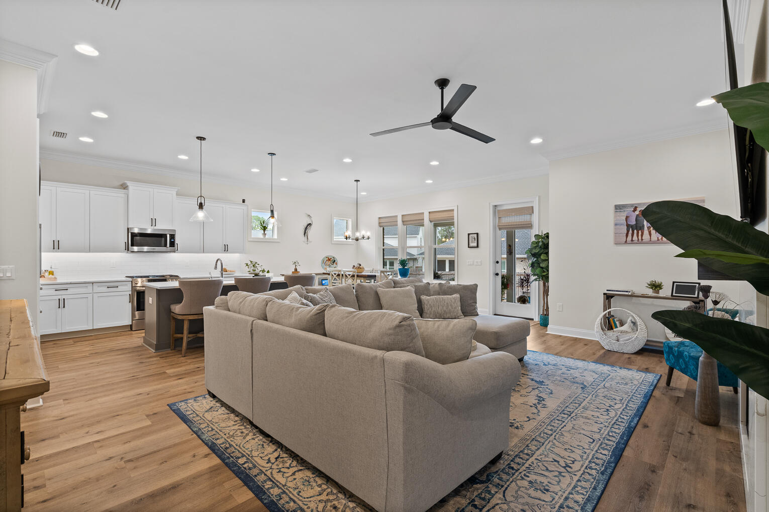 RAIDERS LANDING - Residential