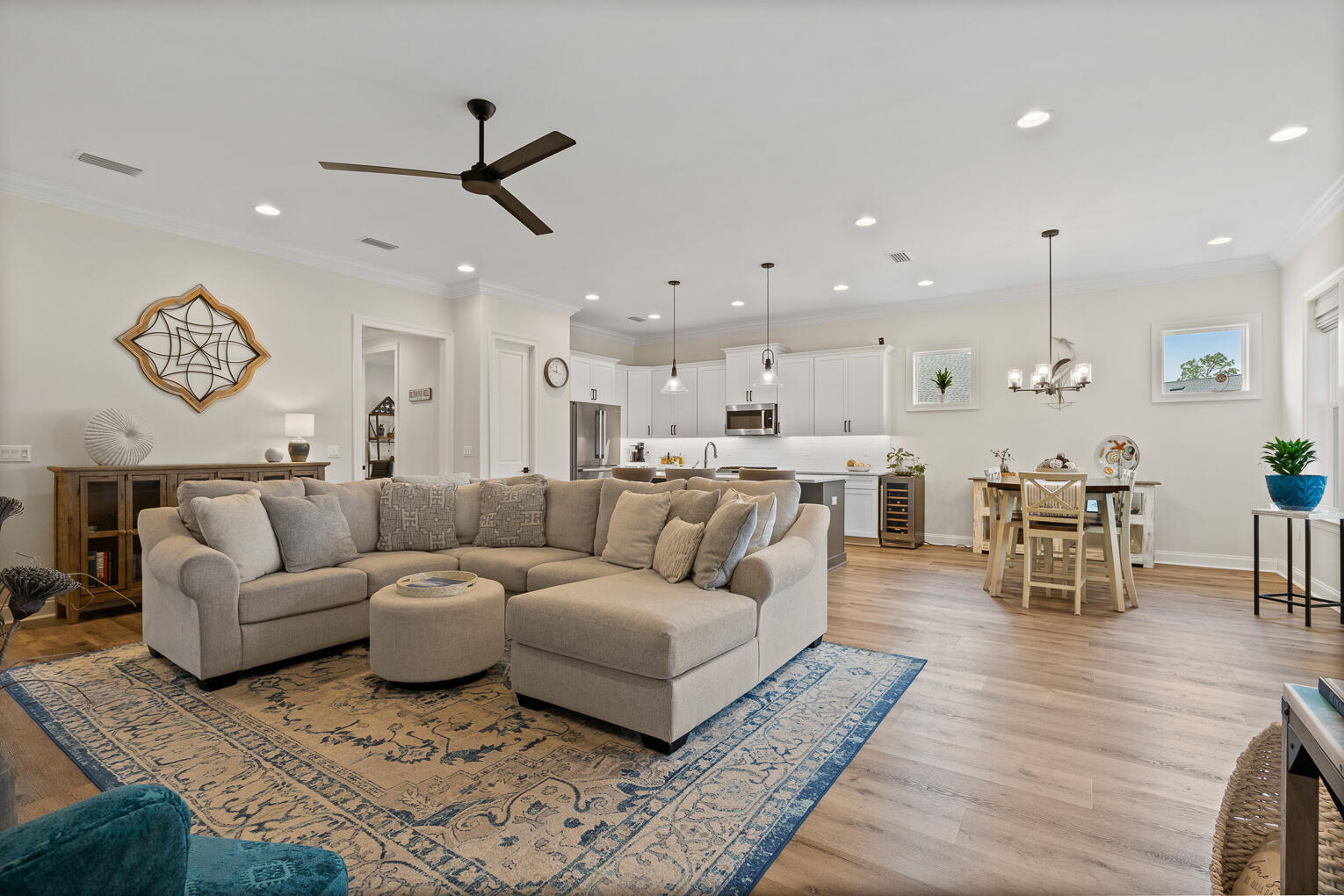 RAIDERS LANDING - Residential