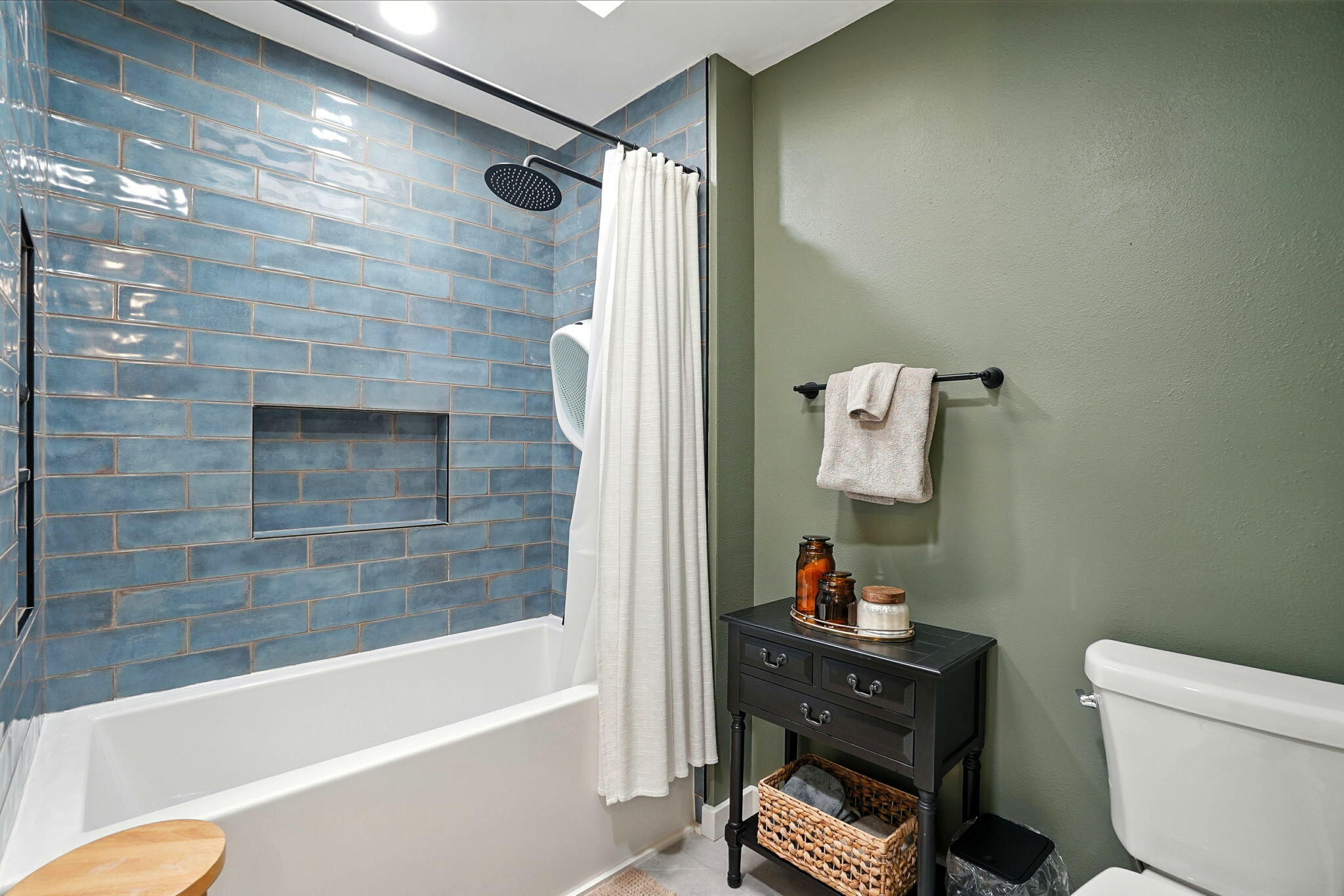 KENWOOD S/D - Residential