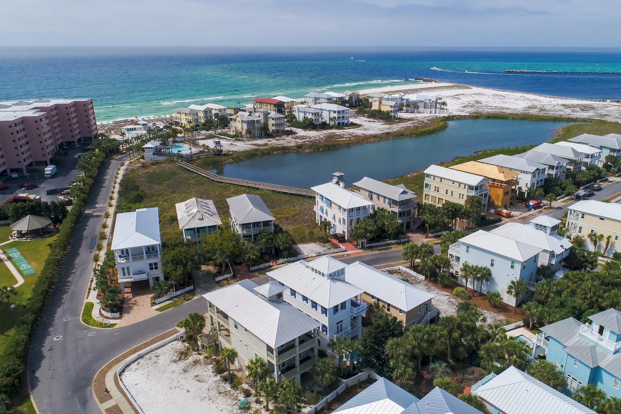 DESTIN POINTE - Land