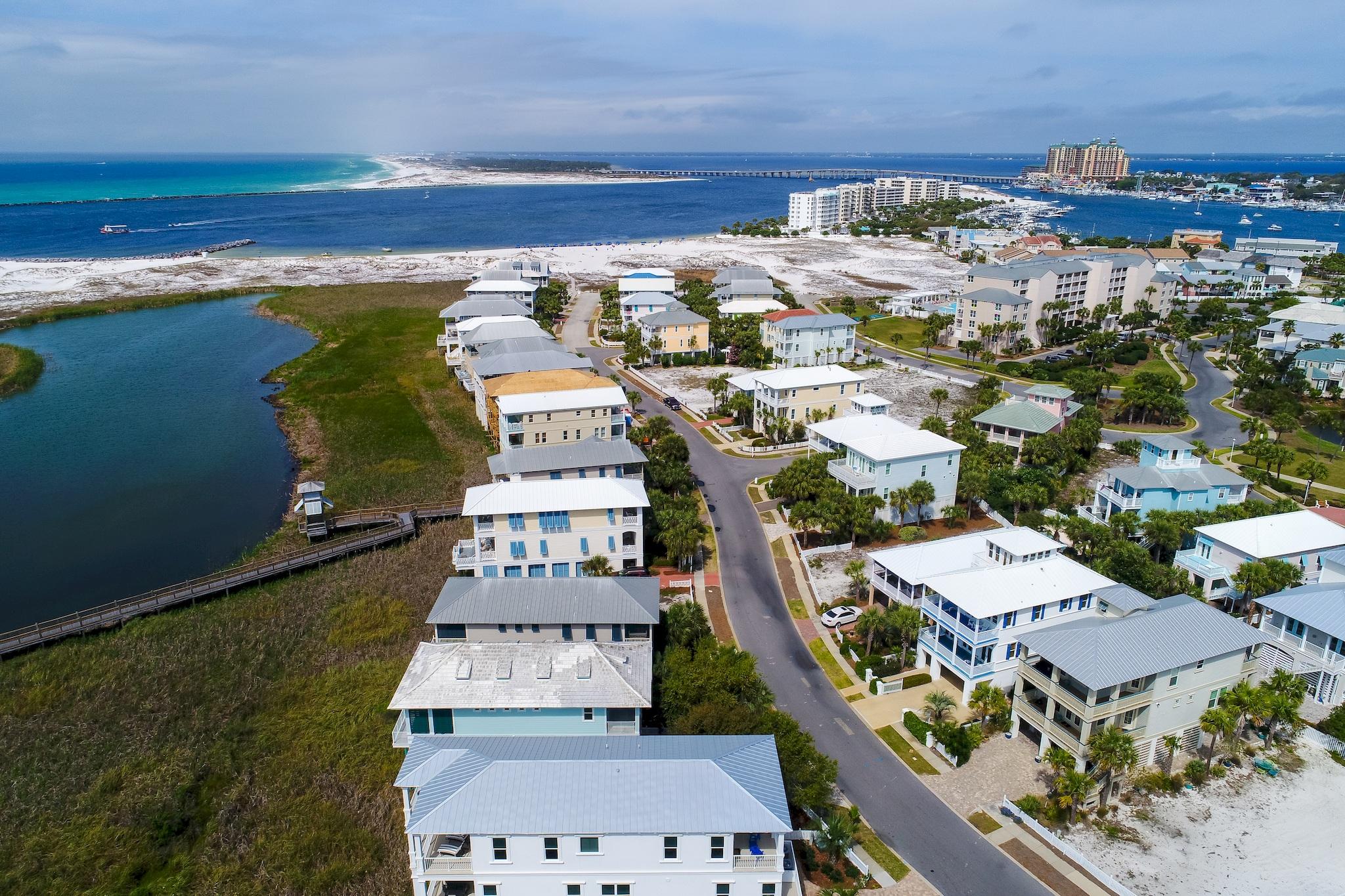 DESTIN POINTE - Land