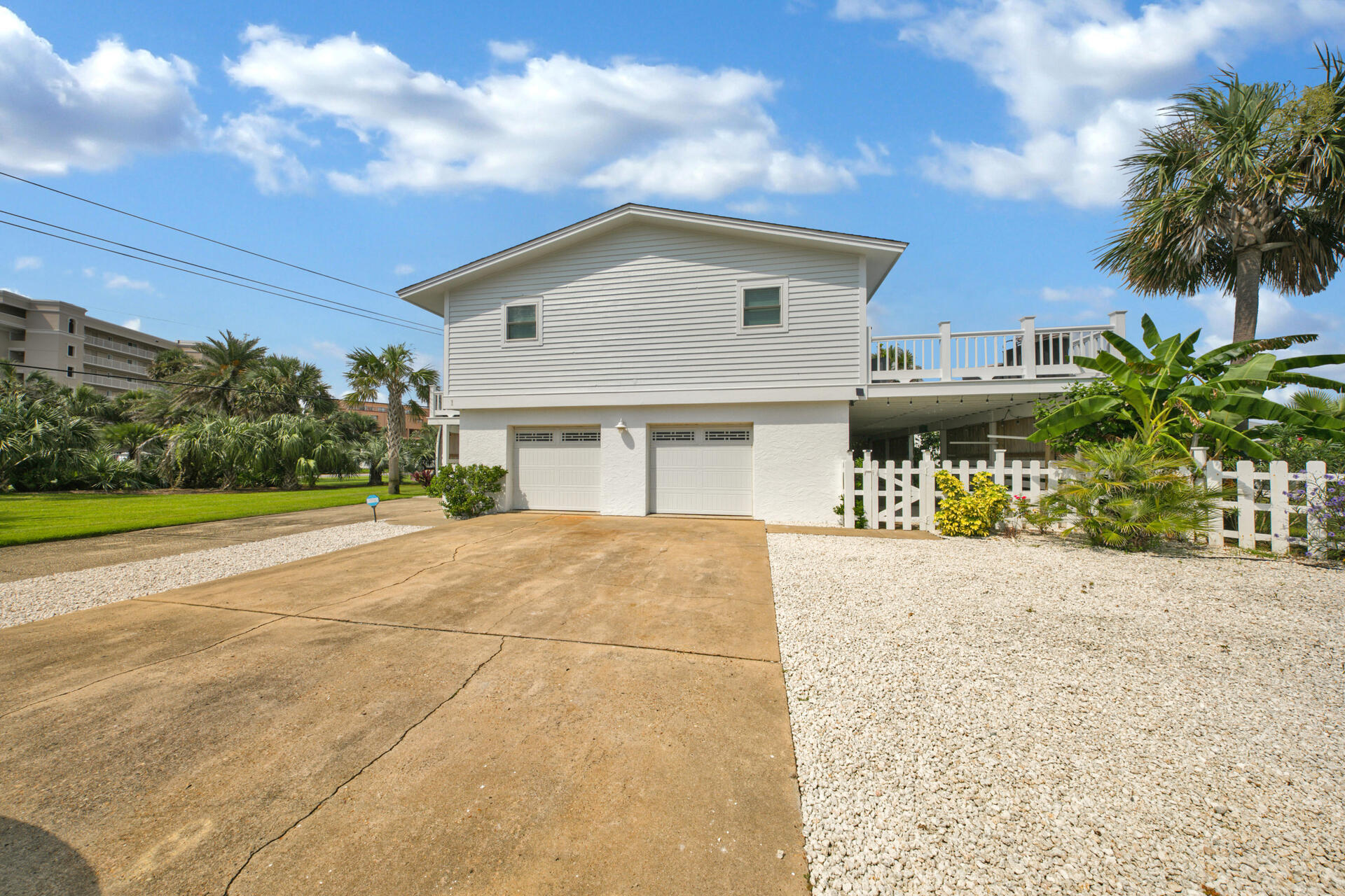 HOLIDAY ISLE - Residential