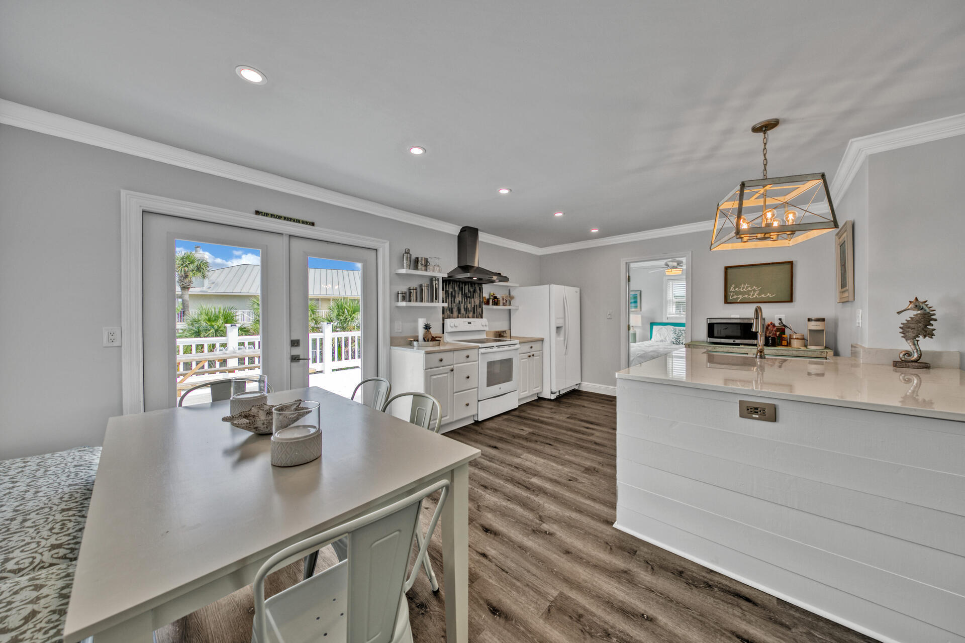 HOLIDAY ISLE - Residential