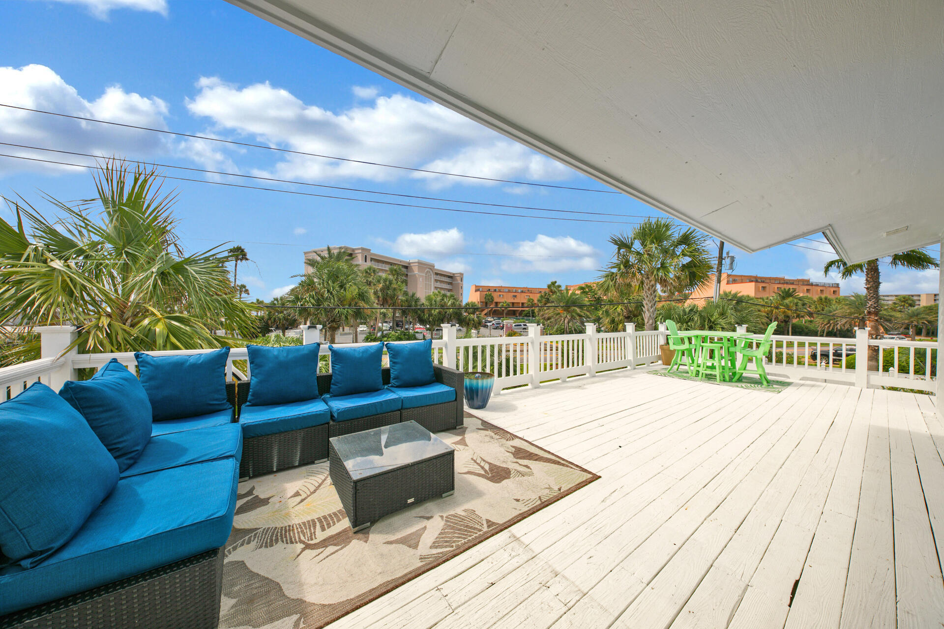 HOLIDAY ISLE - Residential