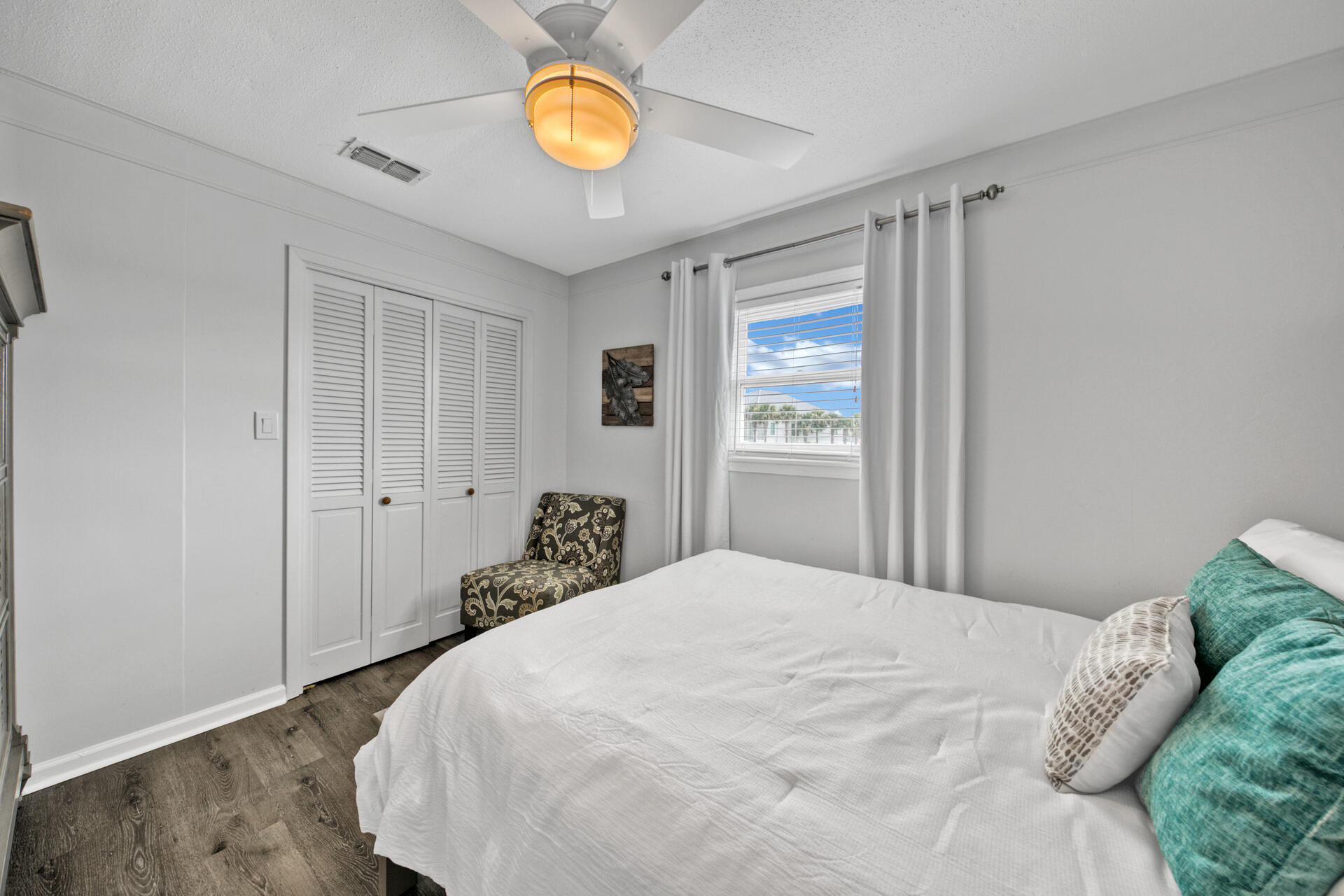 HOLIDAY ISLE - Residential