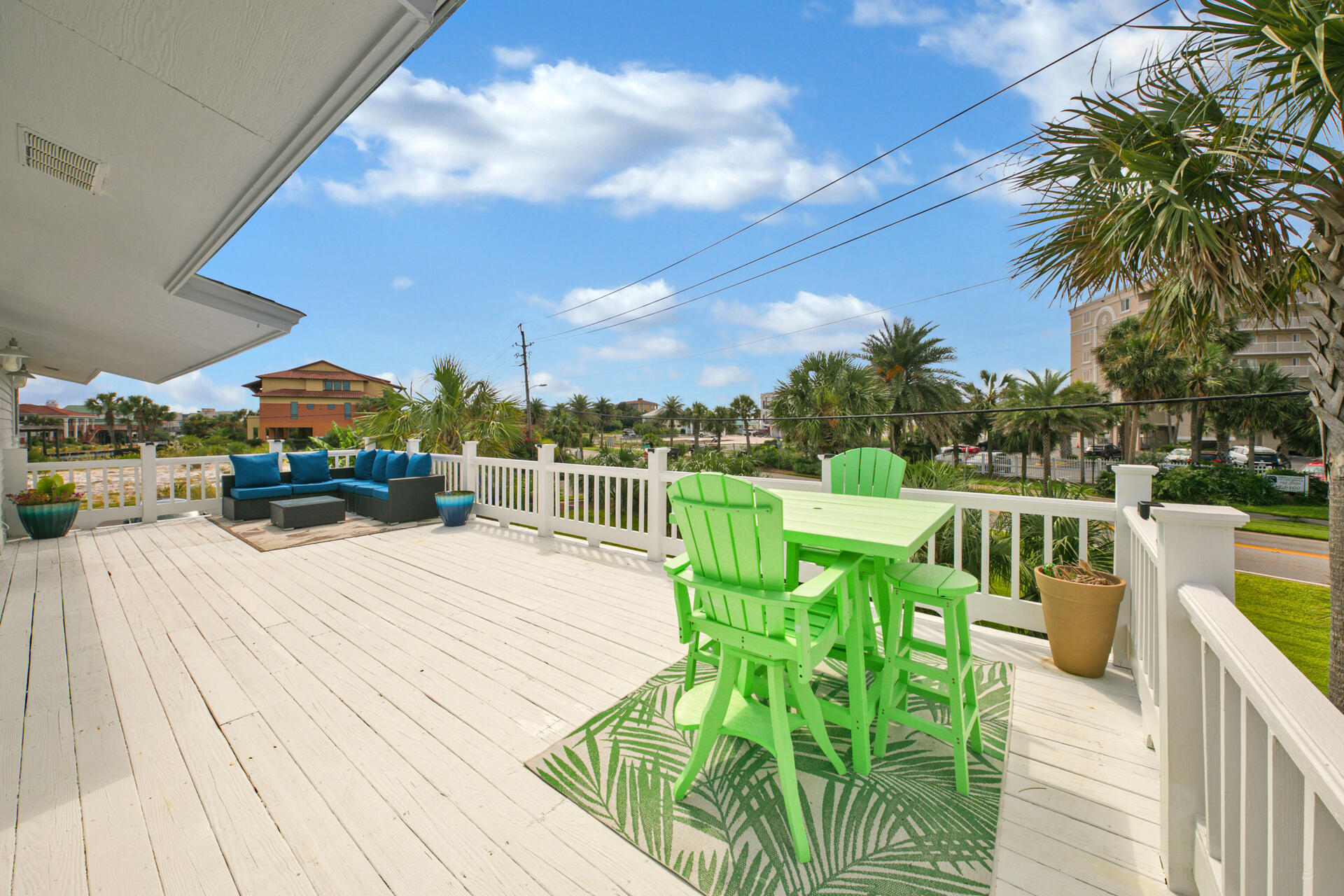 HOLIDAY ISLE - Residential