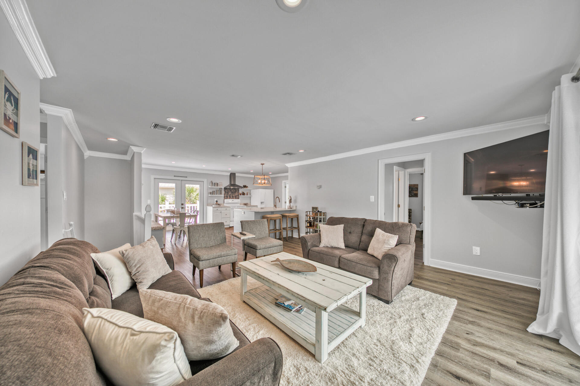 HOLIDAY ISLE - Residential