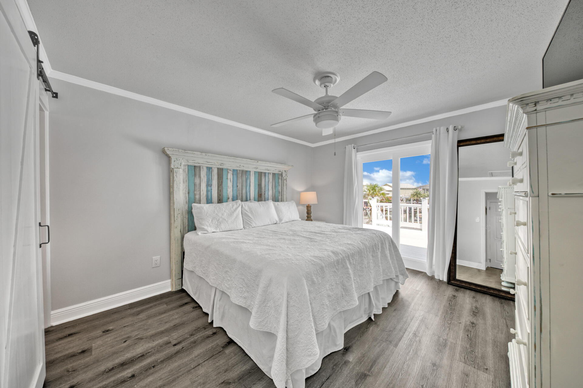 HOLIDAY ISLE - Residential