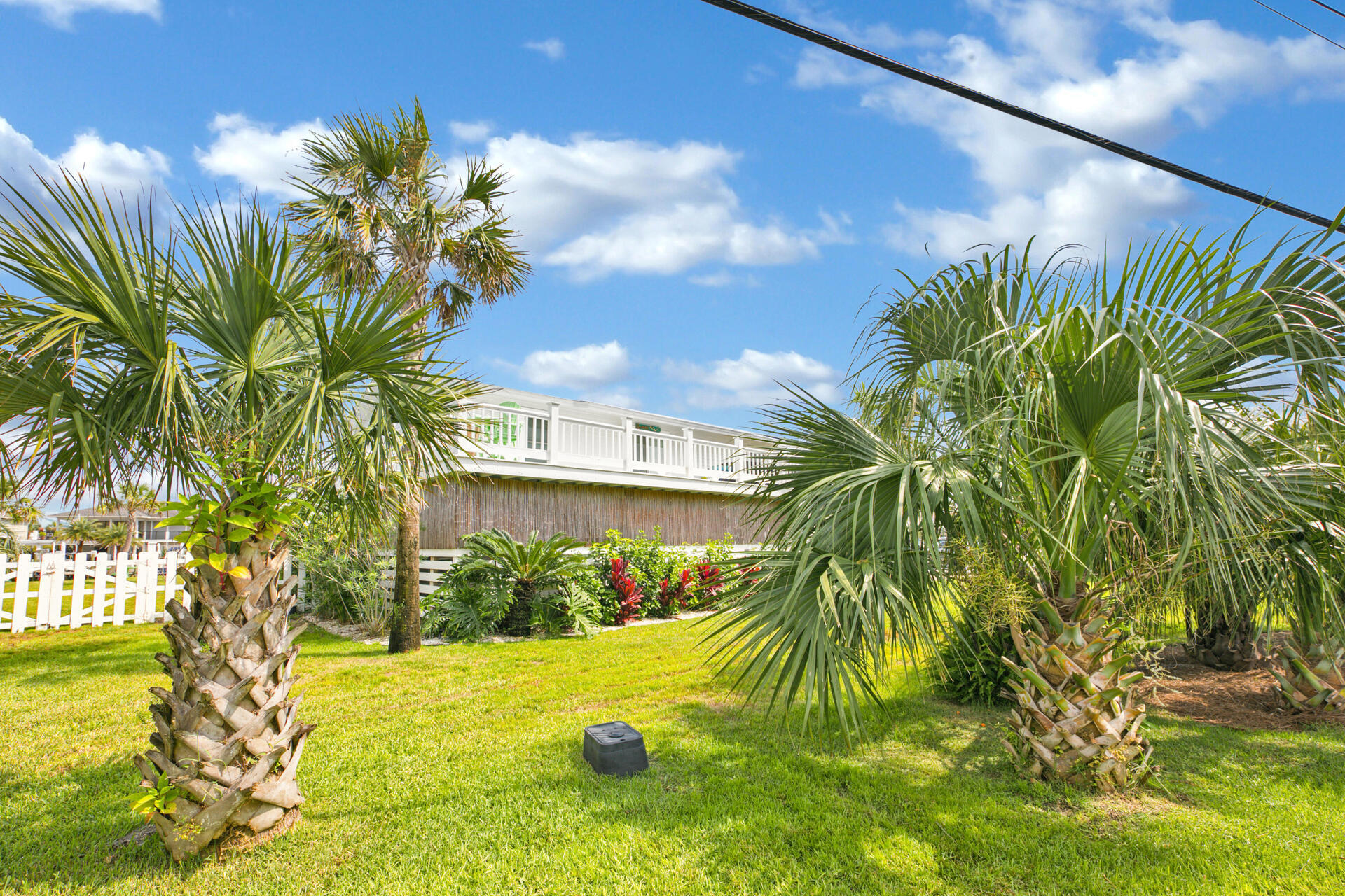 HOLIDAY ISLE - Residential