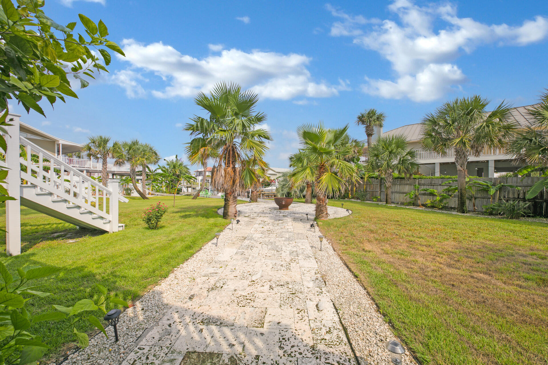 HOLIDAY ISLE - Residential