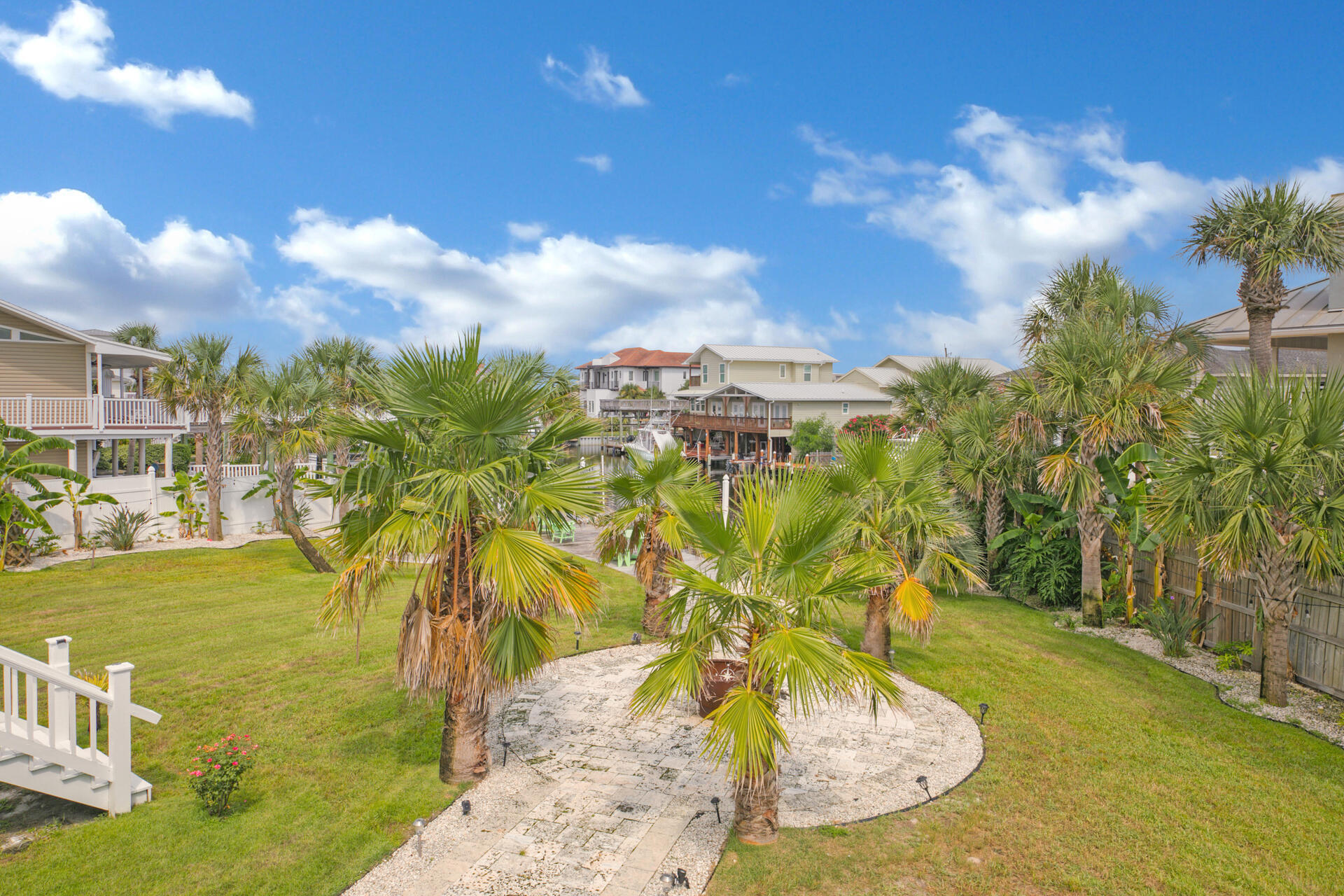 HOLIDAY ISLE - Residential
