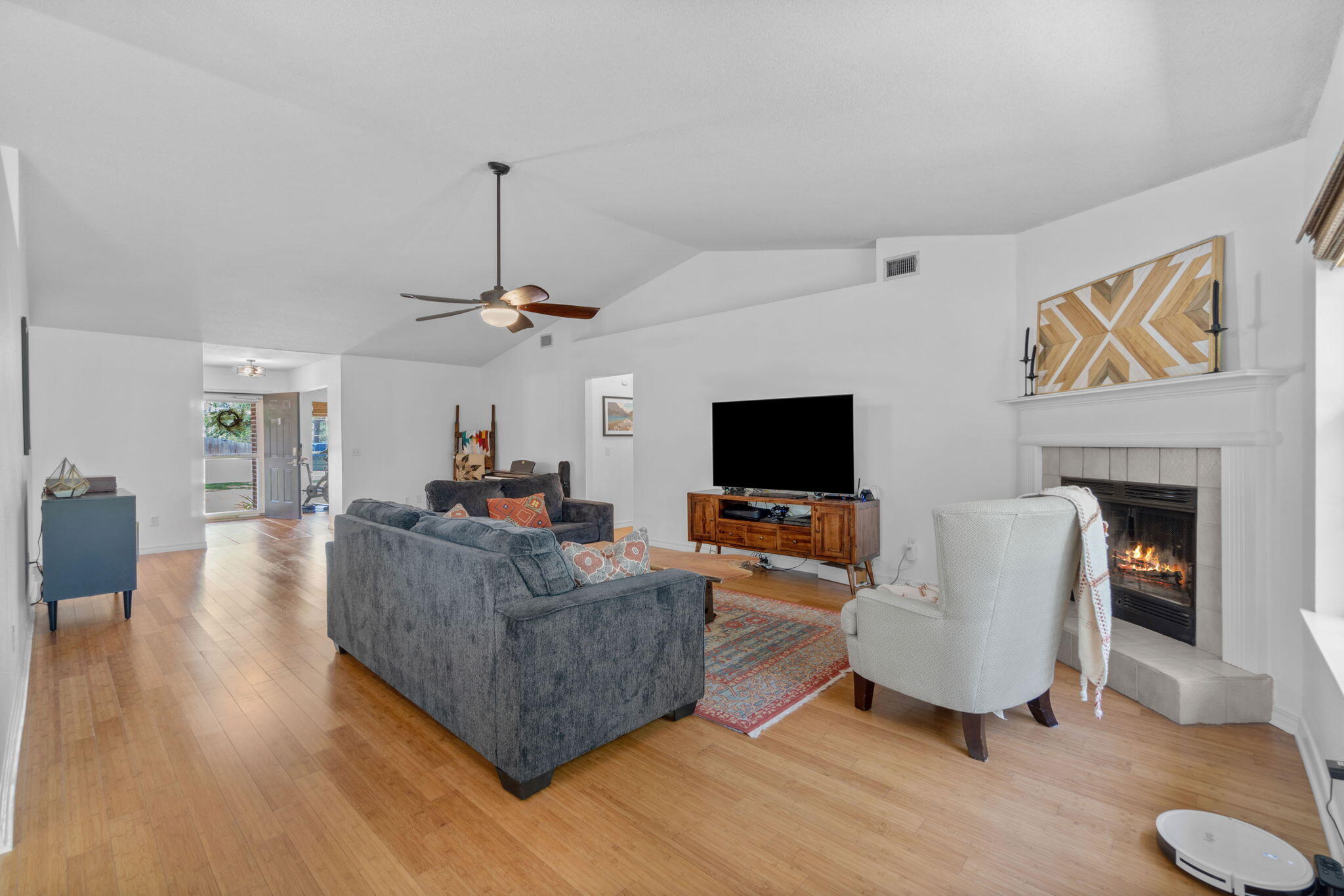 HOLLEY BY THE SEA - Residential