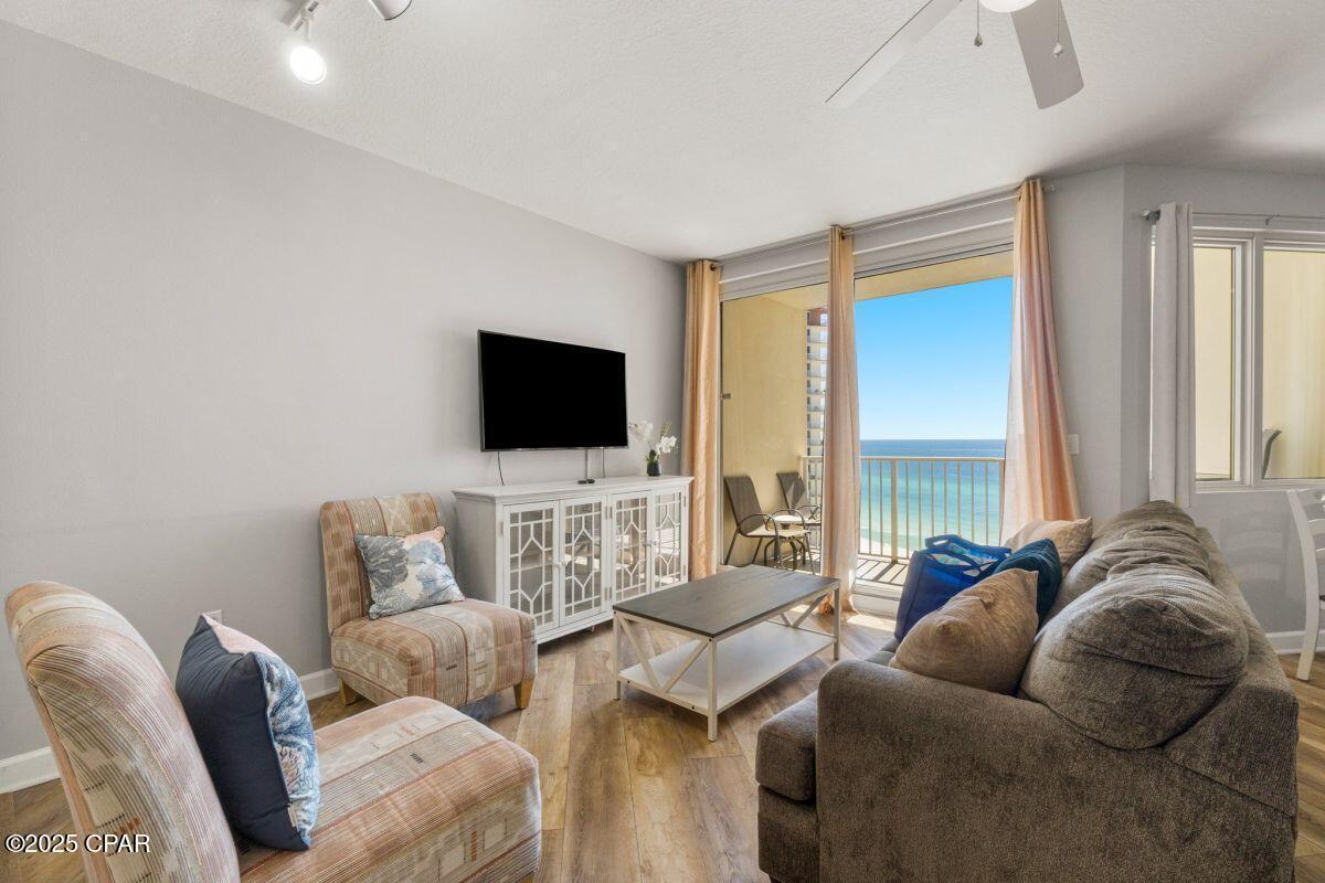 SHORES OF PANAMA - Residential