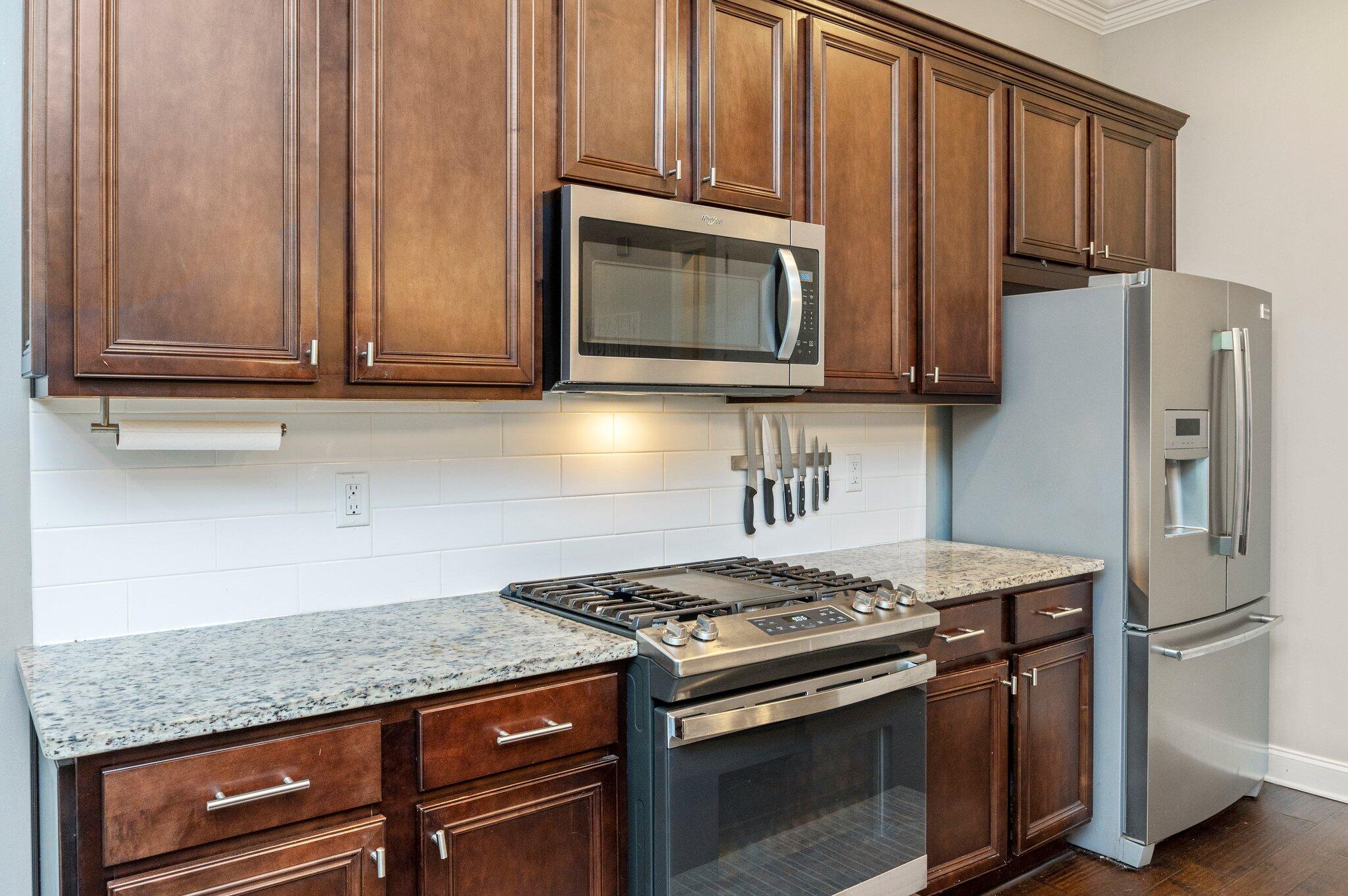 MAGNOLIA WOODS - Residential