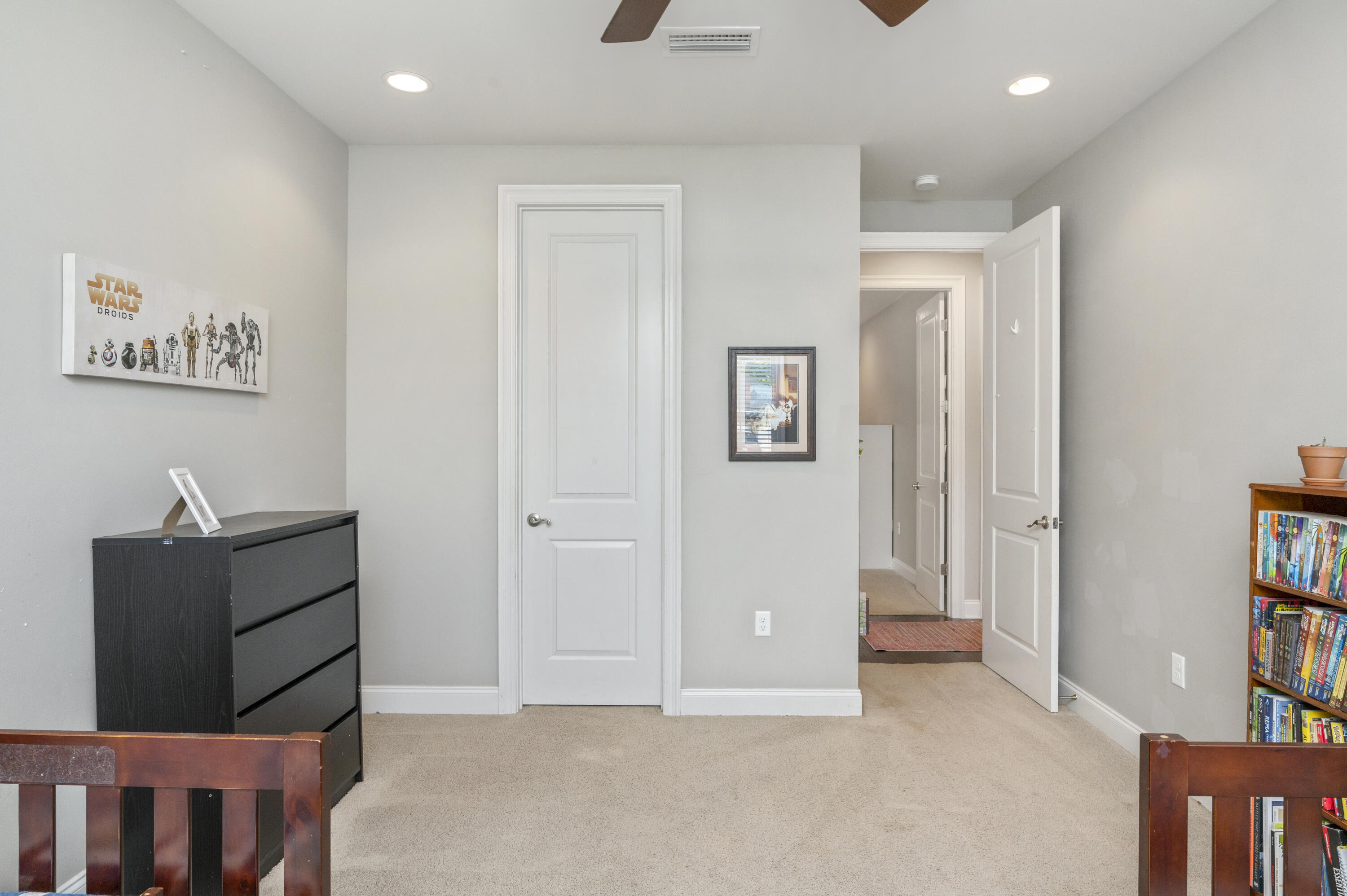 MAGNOLIA WOODS - Residential