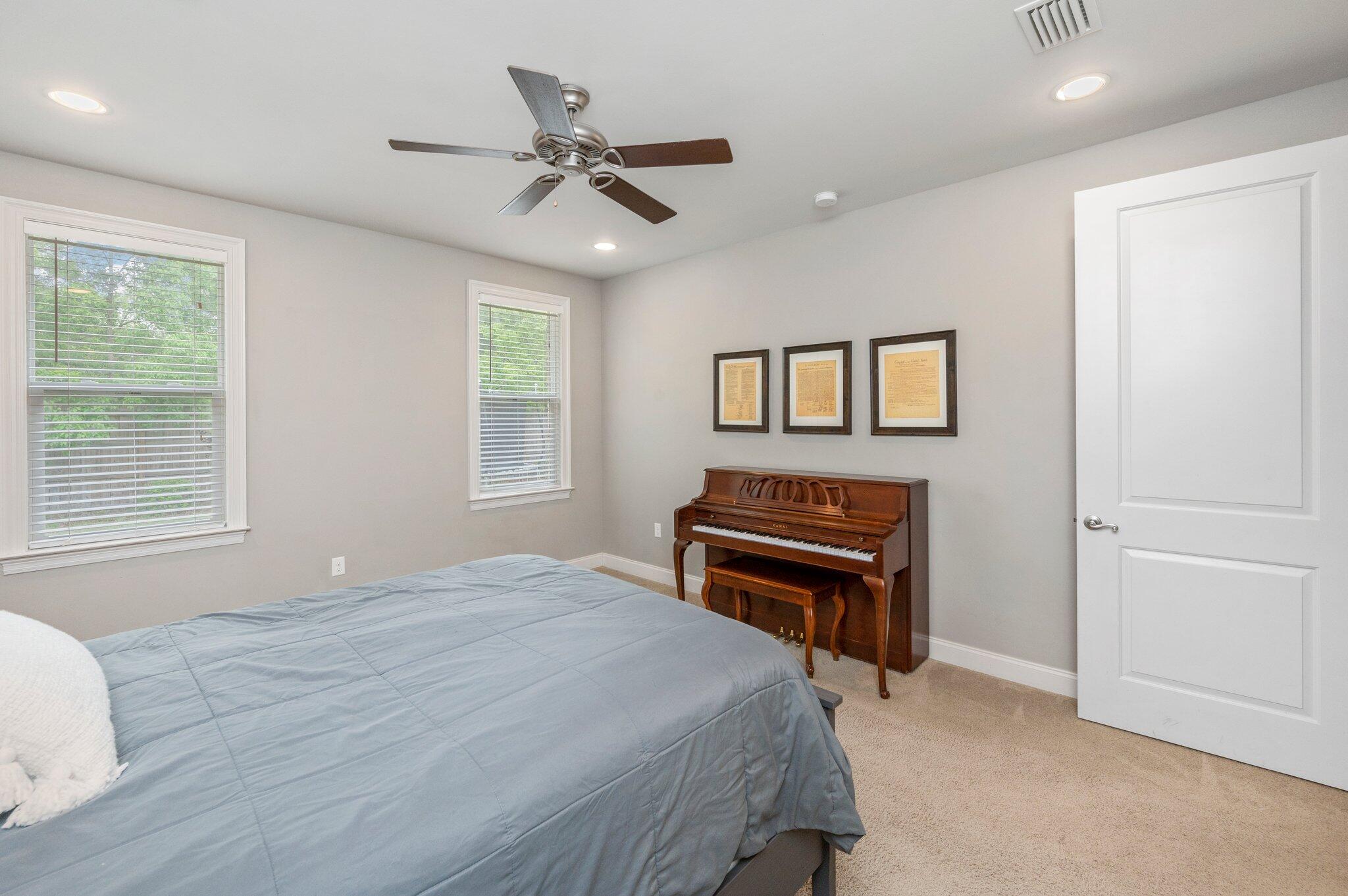 MAGNOLIA WOODS - Residential