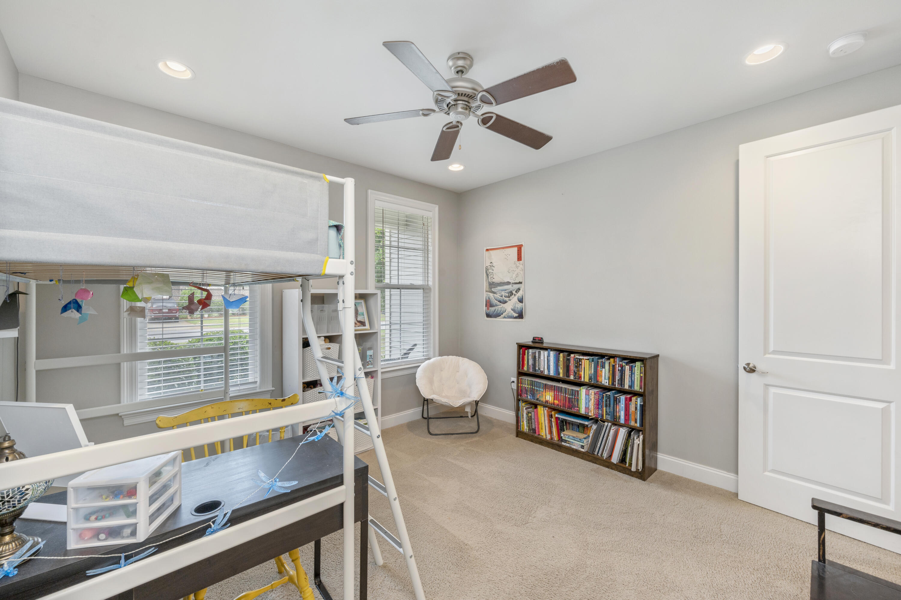 MAGNOLIA WOODS - Residential