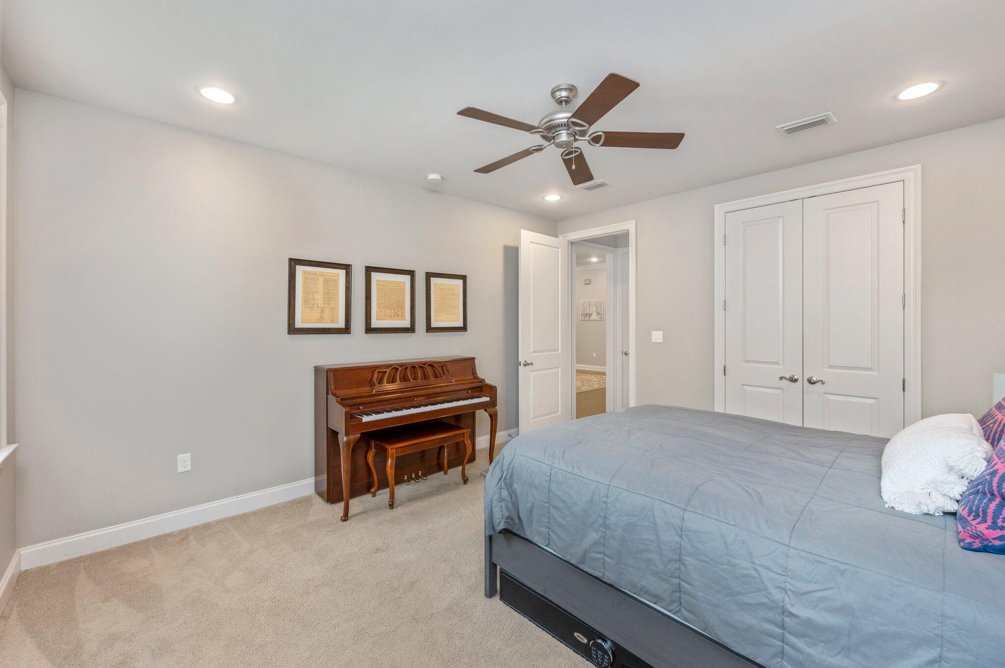 MAGNOLIA WOODS - Residential