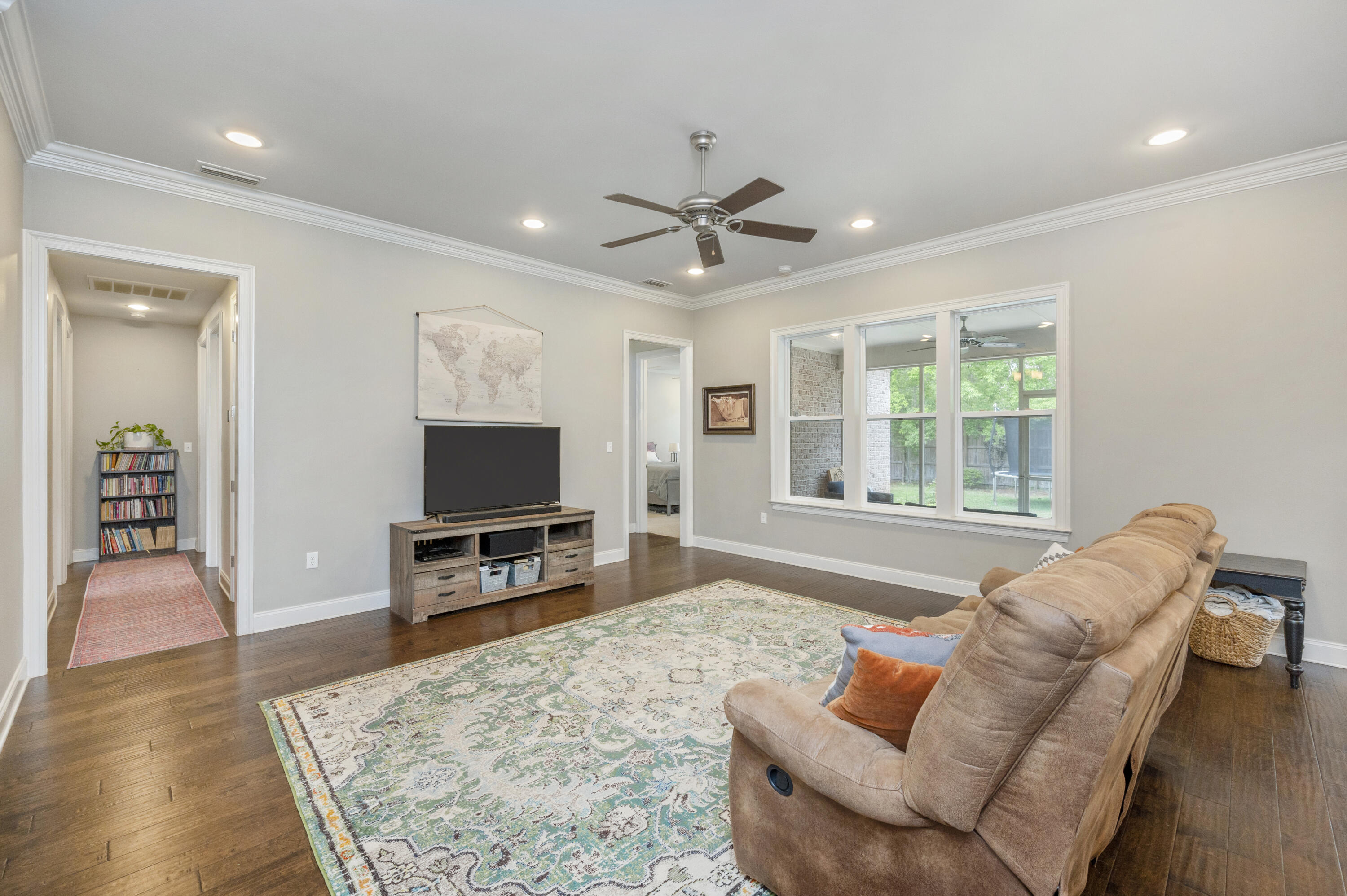 MAGNOLIA WOODS - Residential