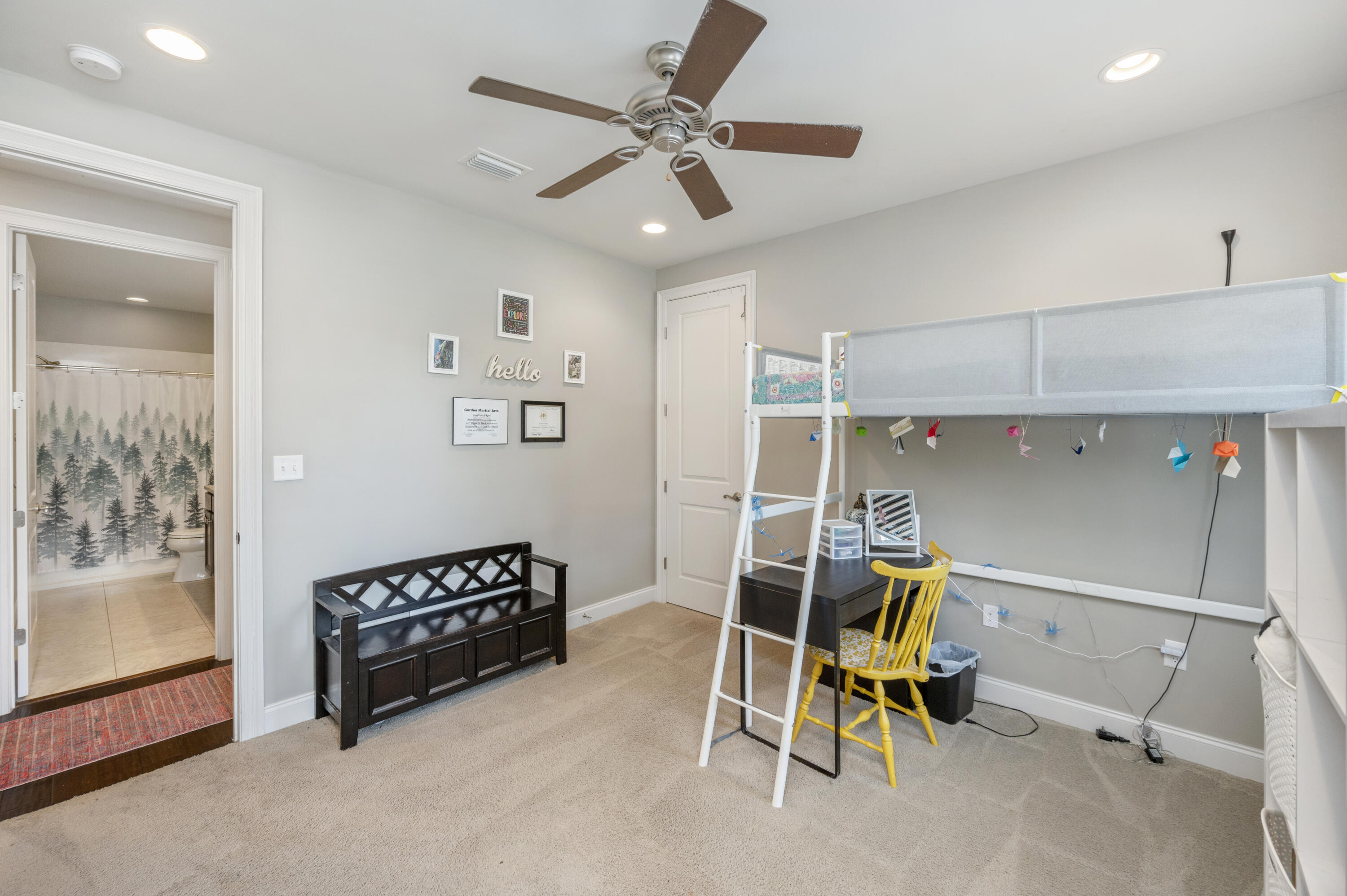 MAGNOLIA WOODS - Residential