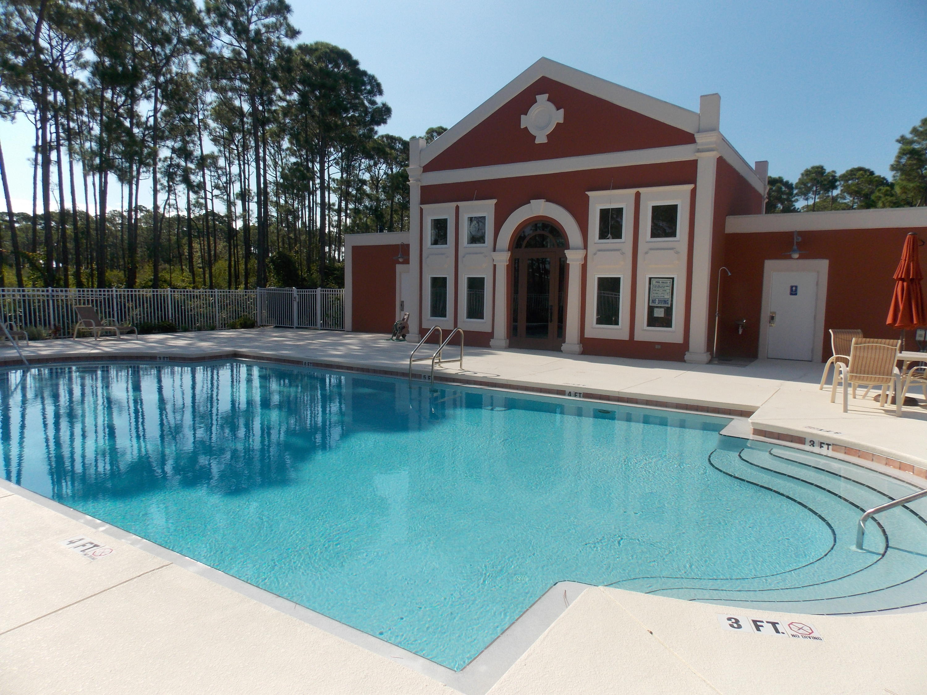 FRANGISTA BEACH - Land