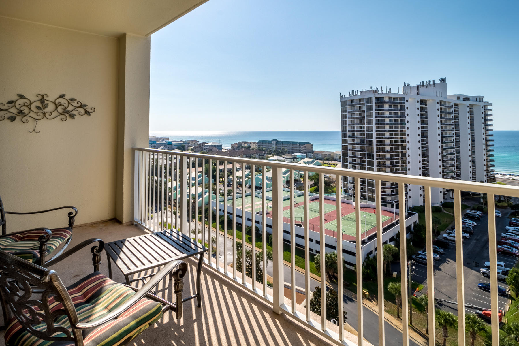 ARIEL DUNES - Residential