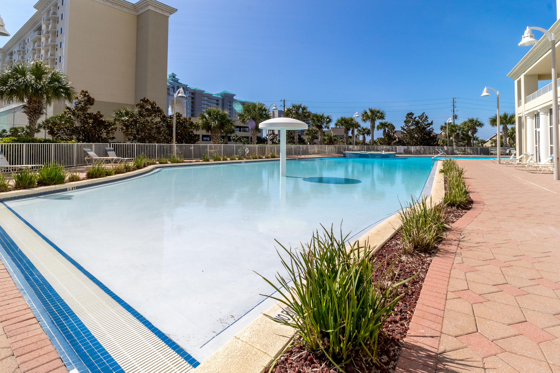 ARIEL DUNES - Residential