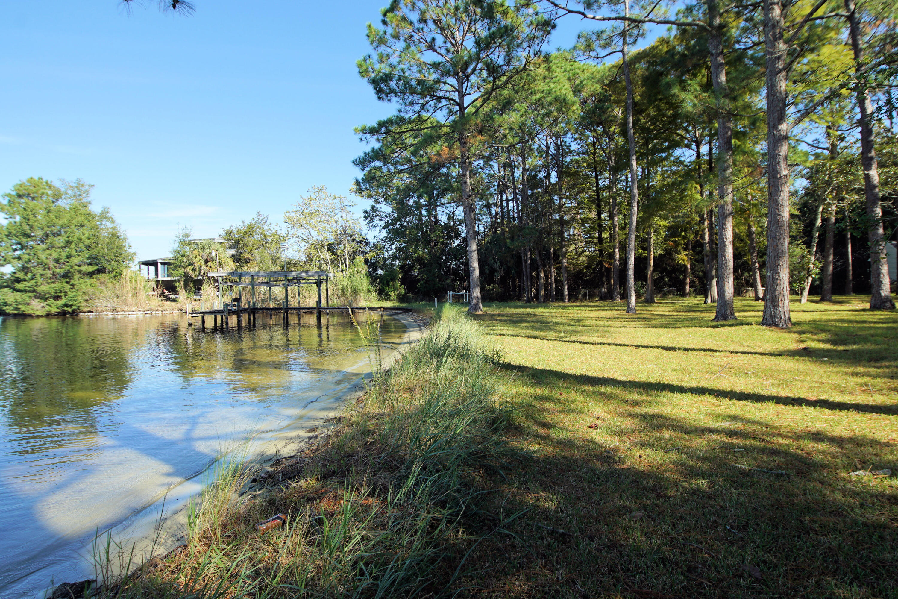 VALPARAISO SHORES - Residential