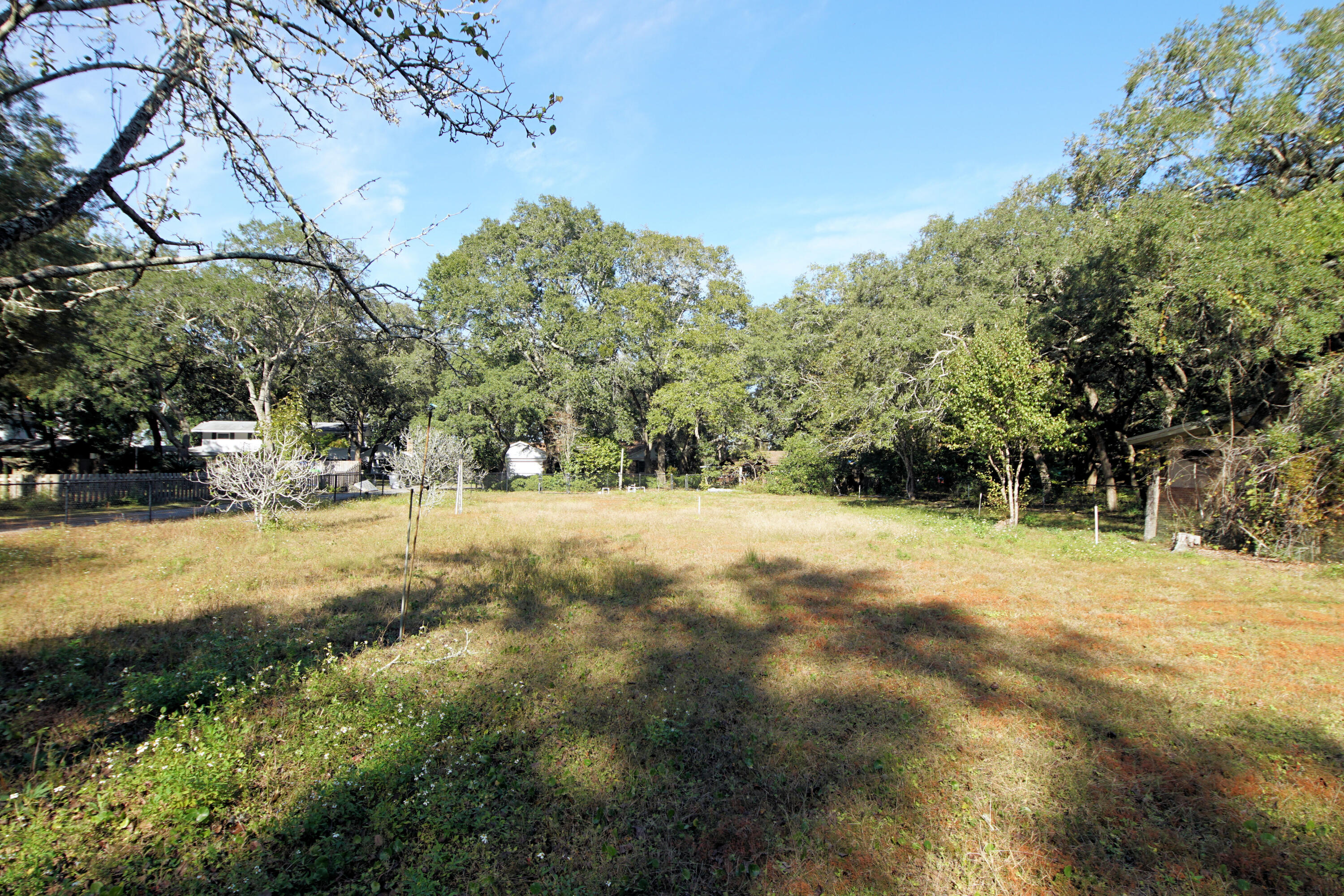 VALPARAISO SHORES - Residential