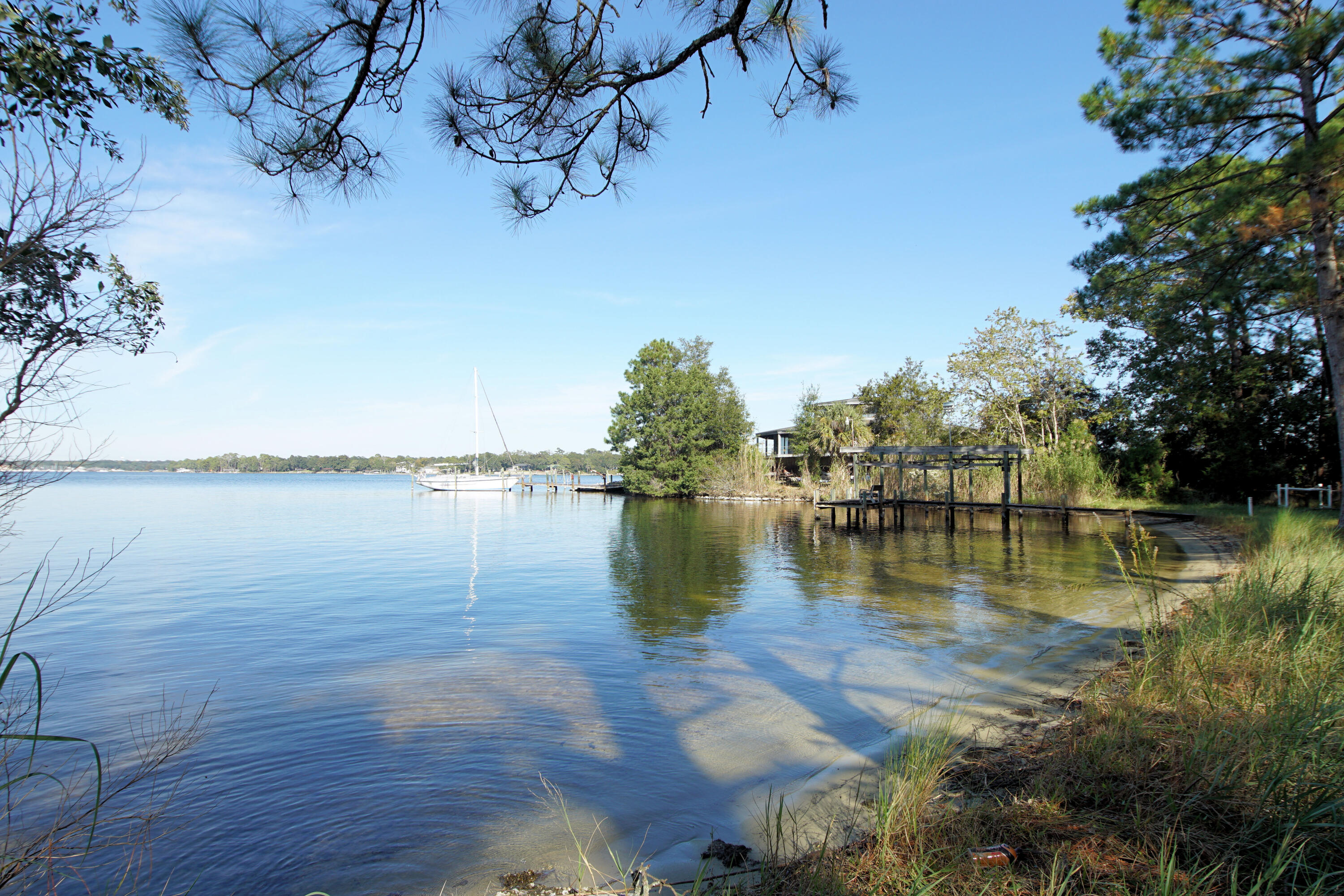 VALPARAISO SHORES - Residential
