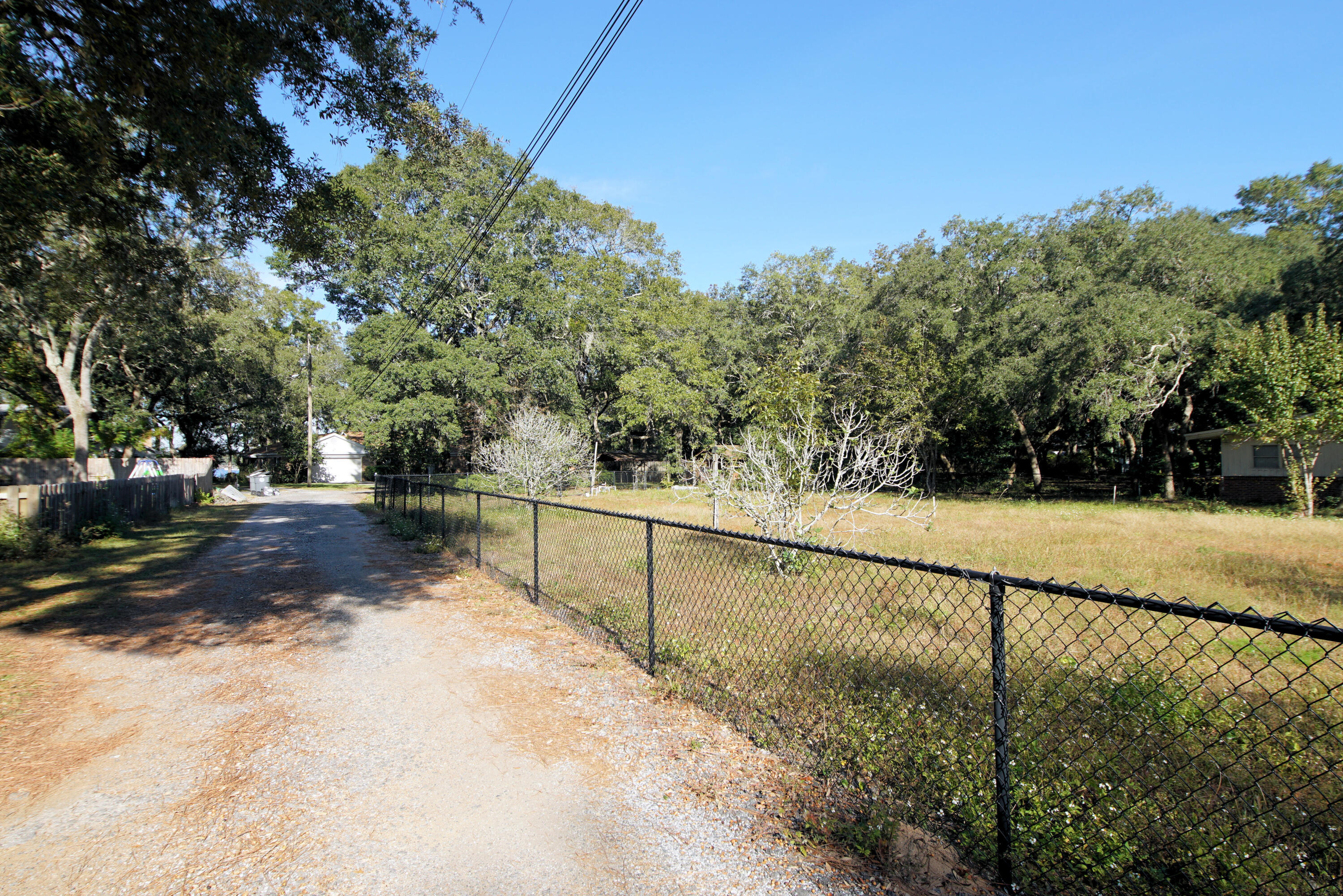 VALPARAISO SHORES - Residential