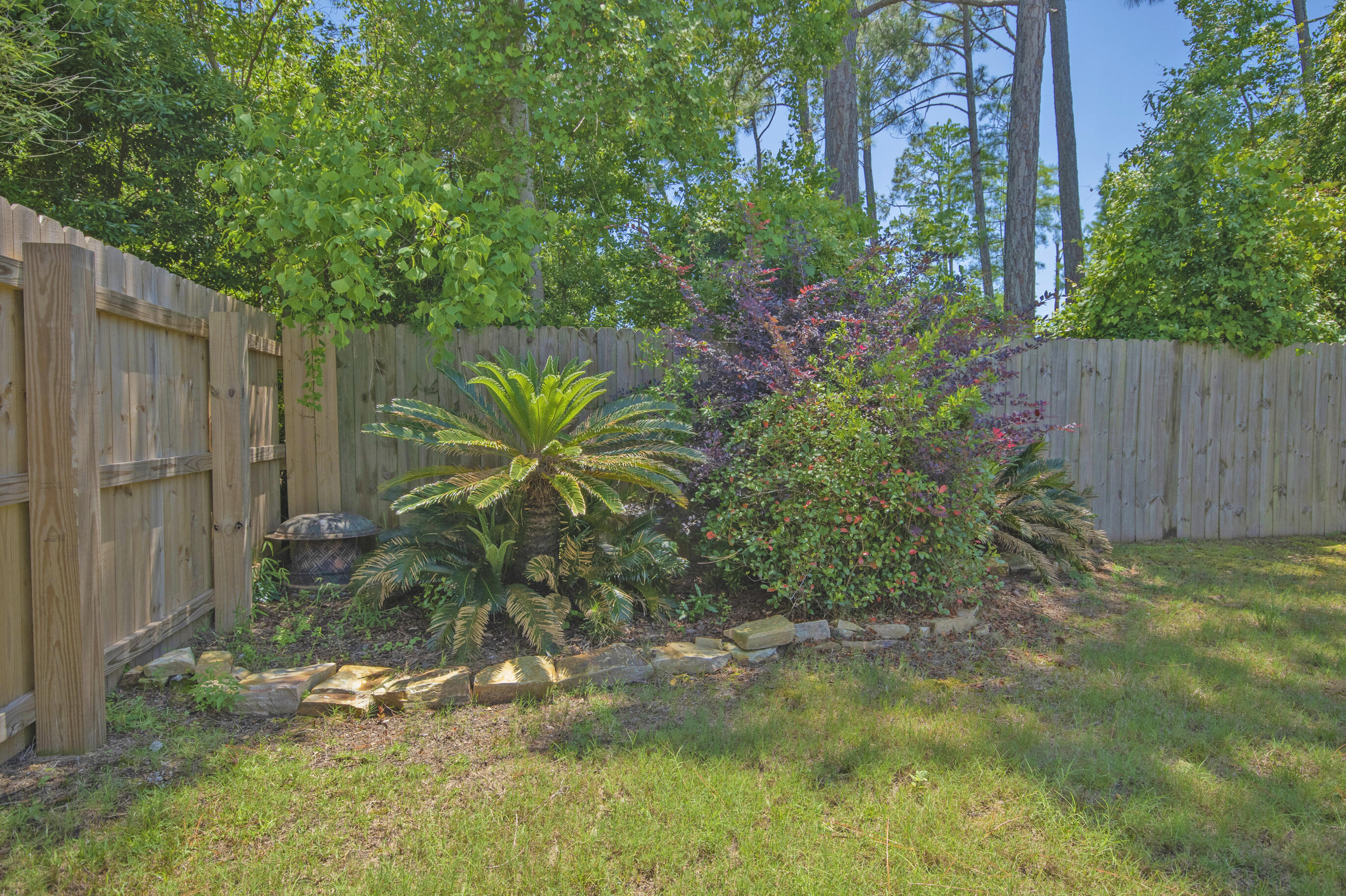 MAGNOLIA PLACE - Residential