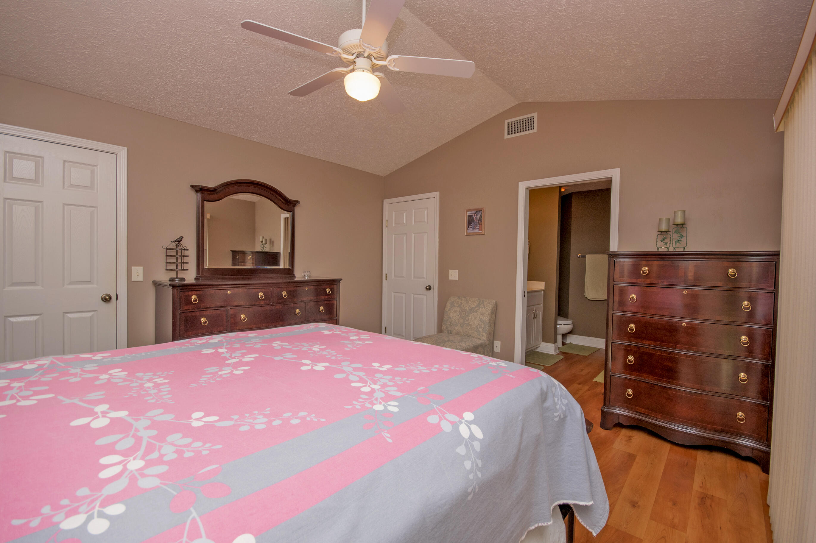 MAGNOLIA PLACE - Residential