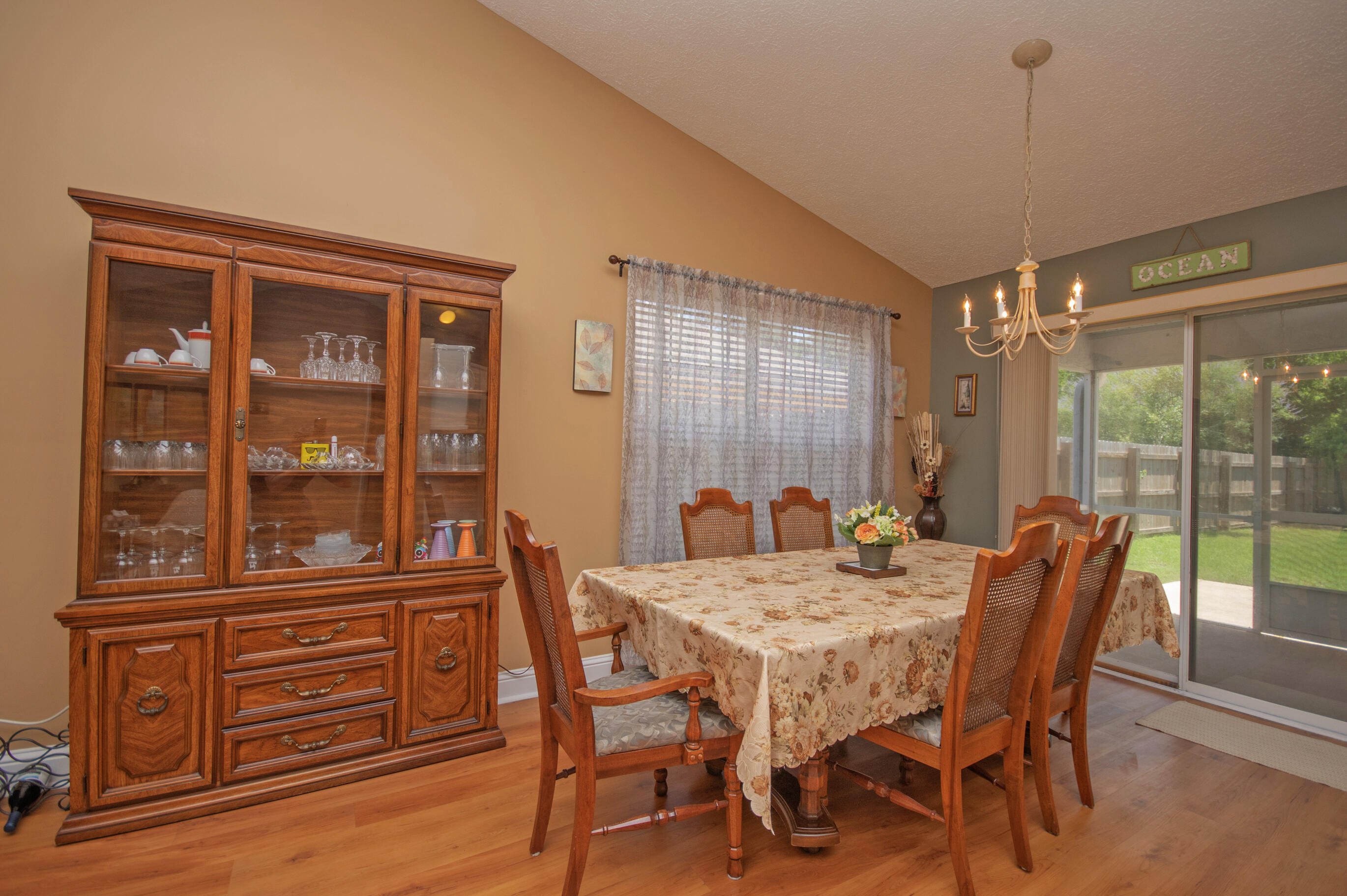 MAGNOLIA PLACE - Residential
