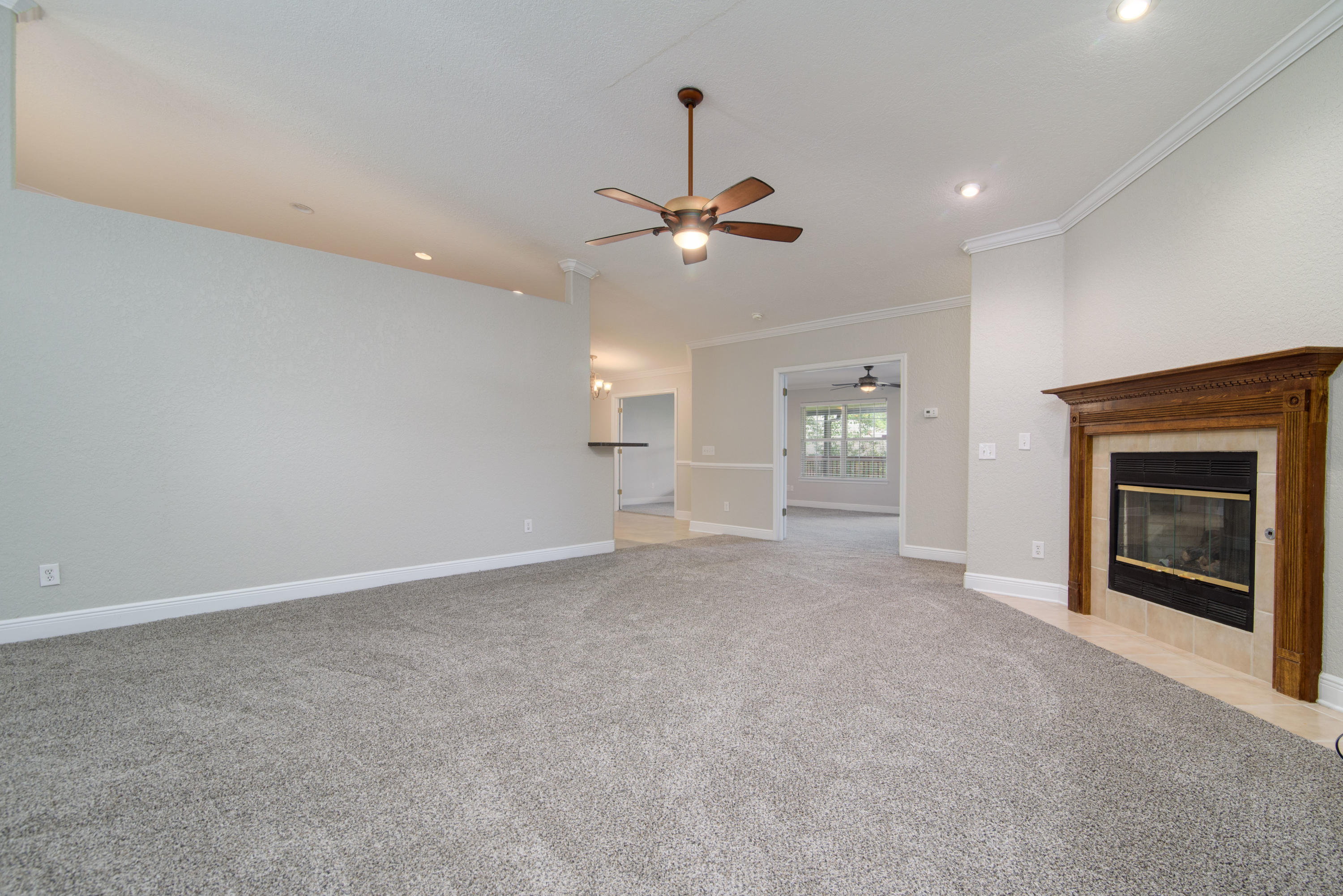 FOX VALLEY - Residential