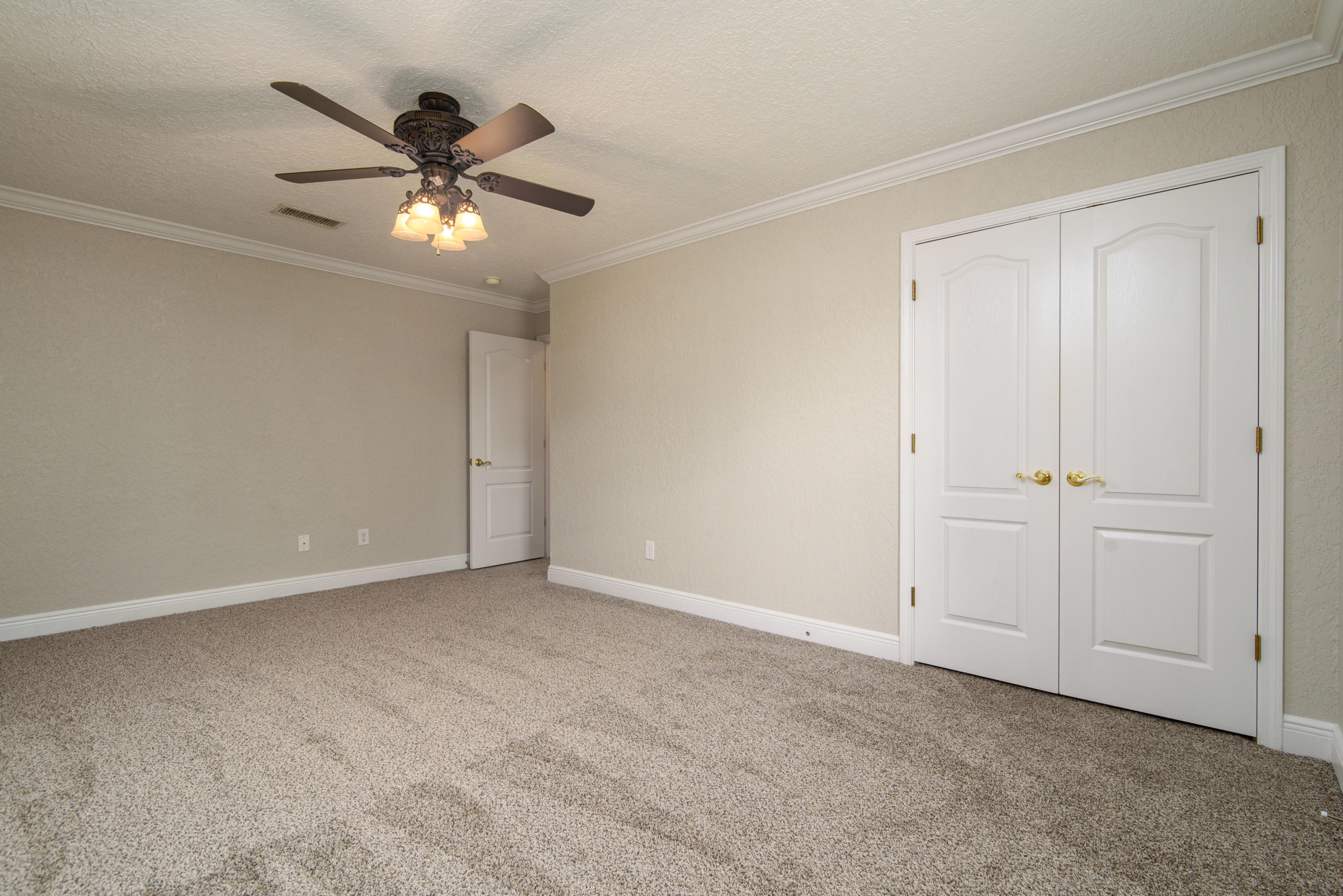 FOX VALLEY - Residential