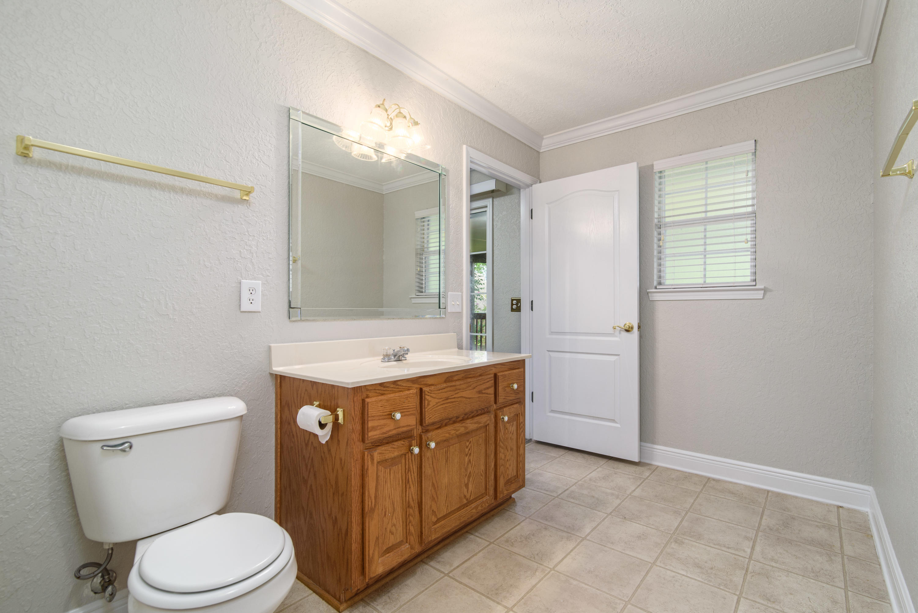 FOX VALLEY - Residential