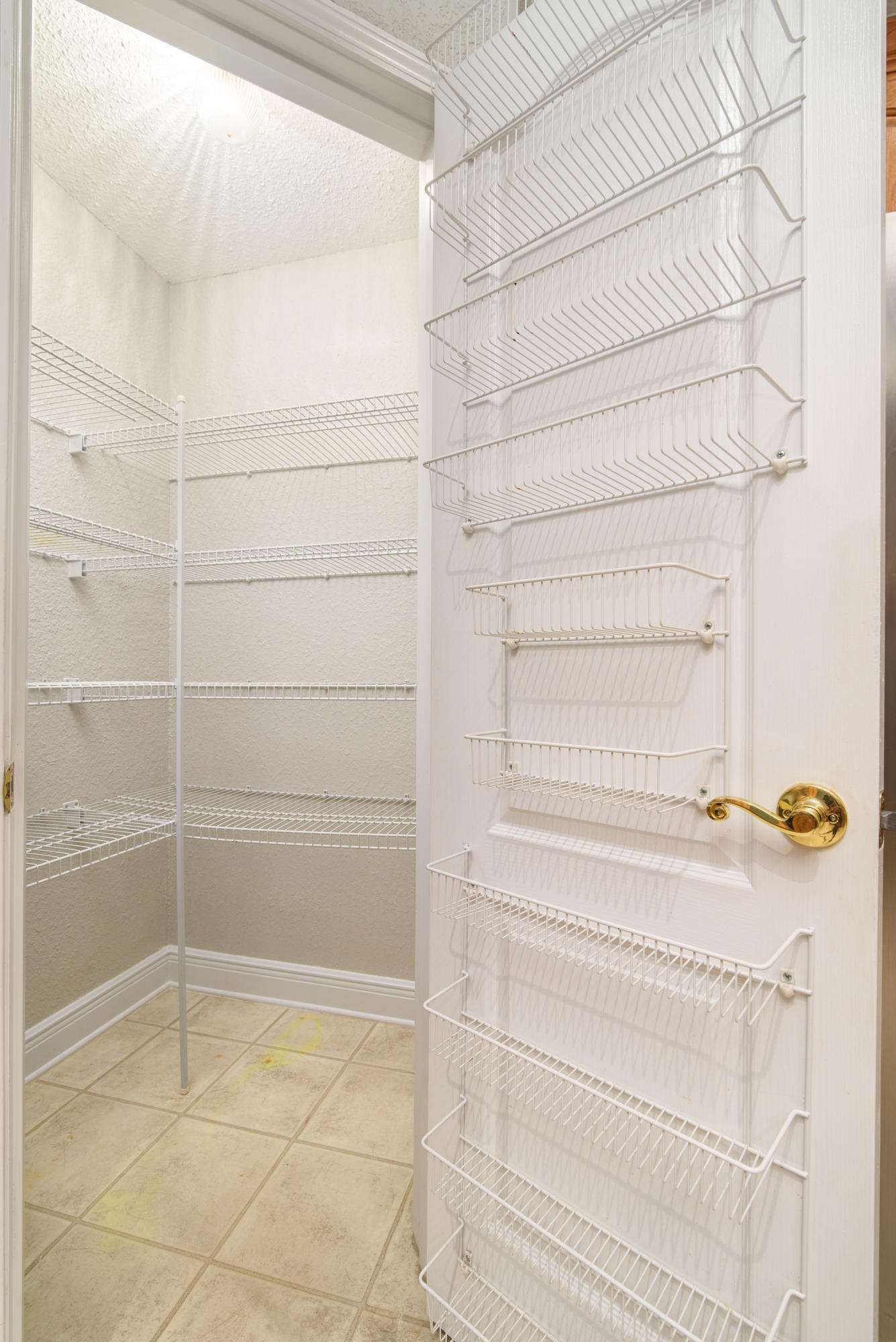 FOX VALLEY - Residential