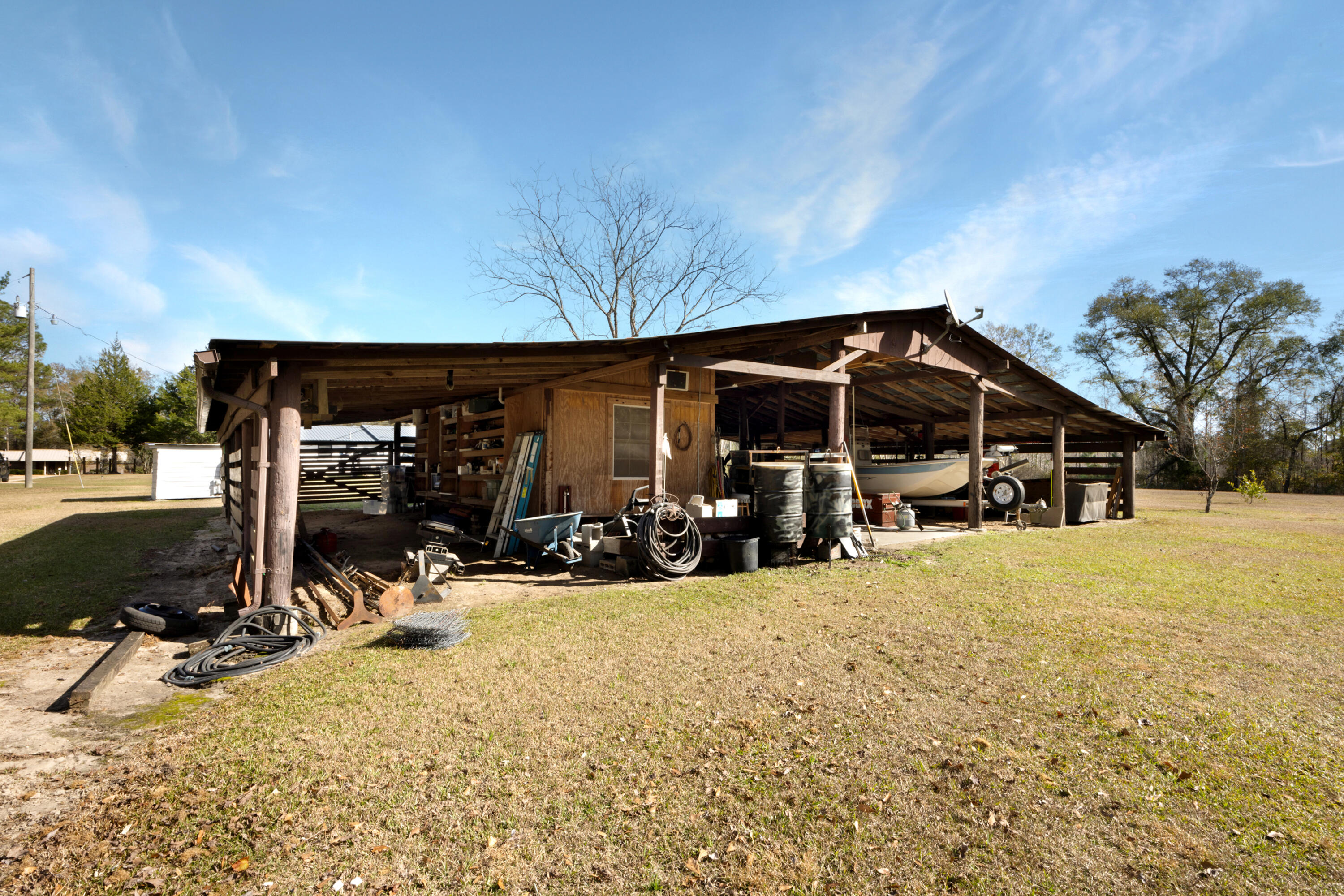 NO RECORDED SUBDIVISION - Residential