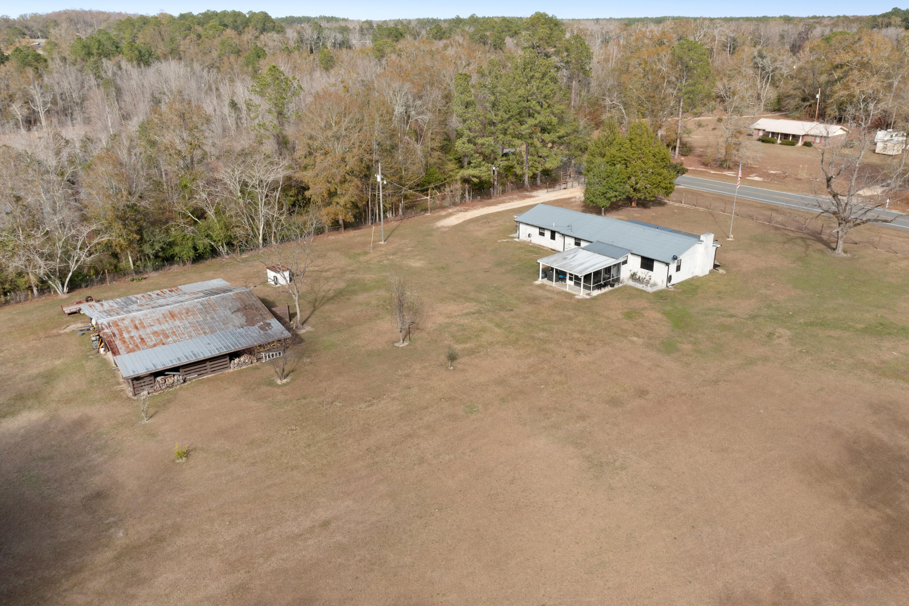 NO RECORDED SUBDIVISION - Residential