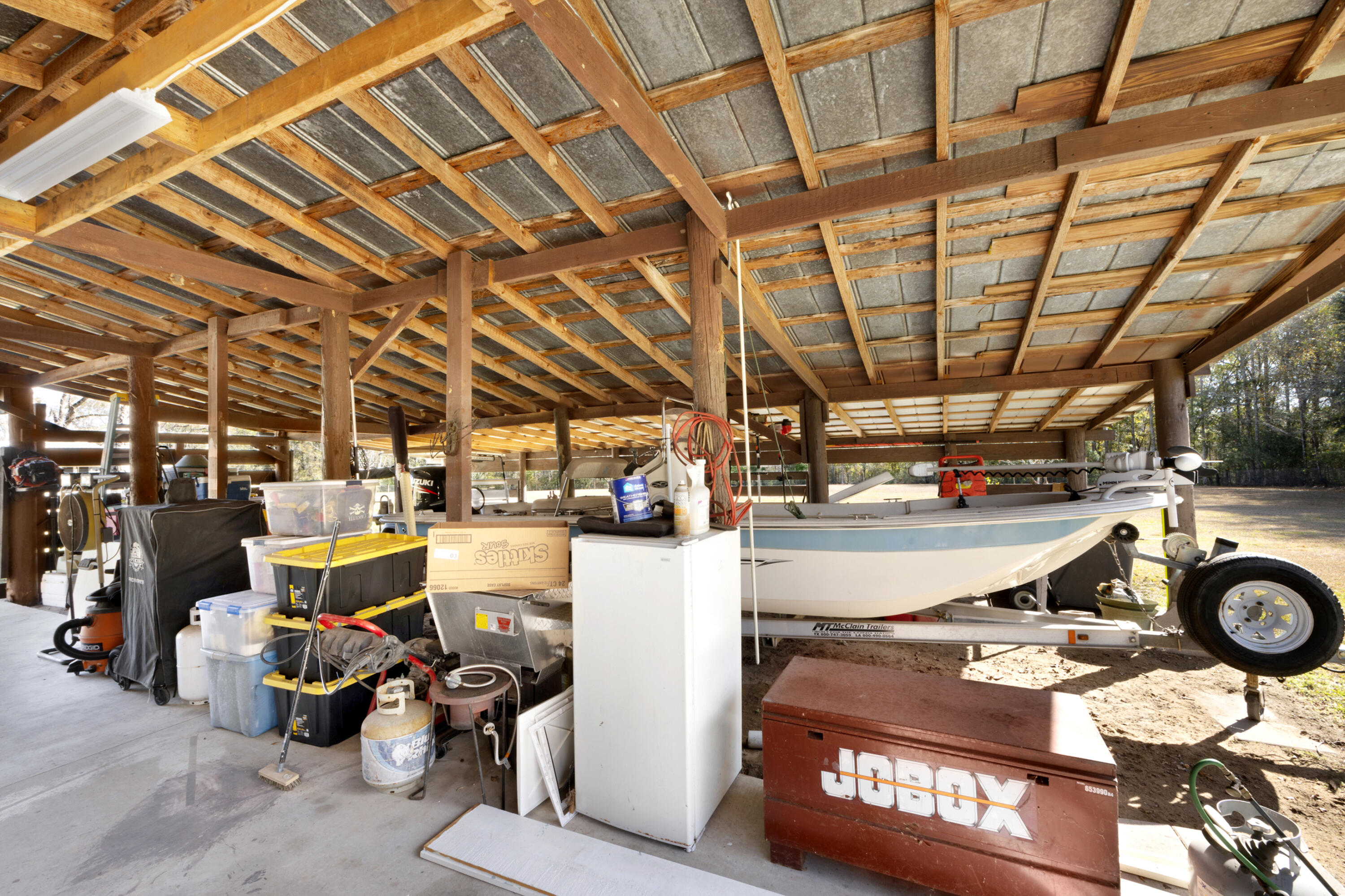 NO RECORDED SUBDIVISION - Residential