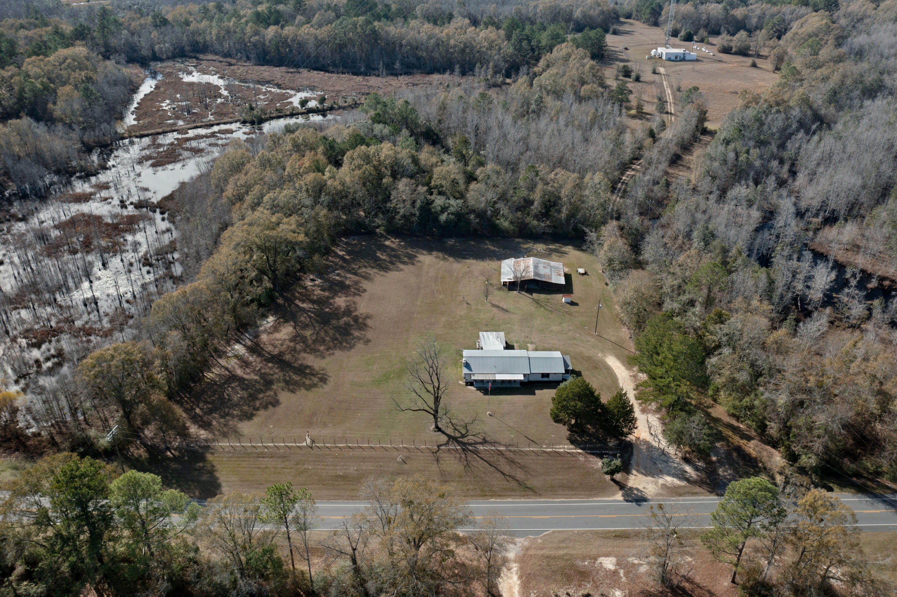 NO RECORDED SUBDIVISION - Residential