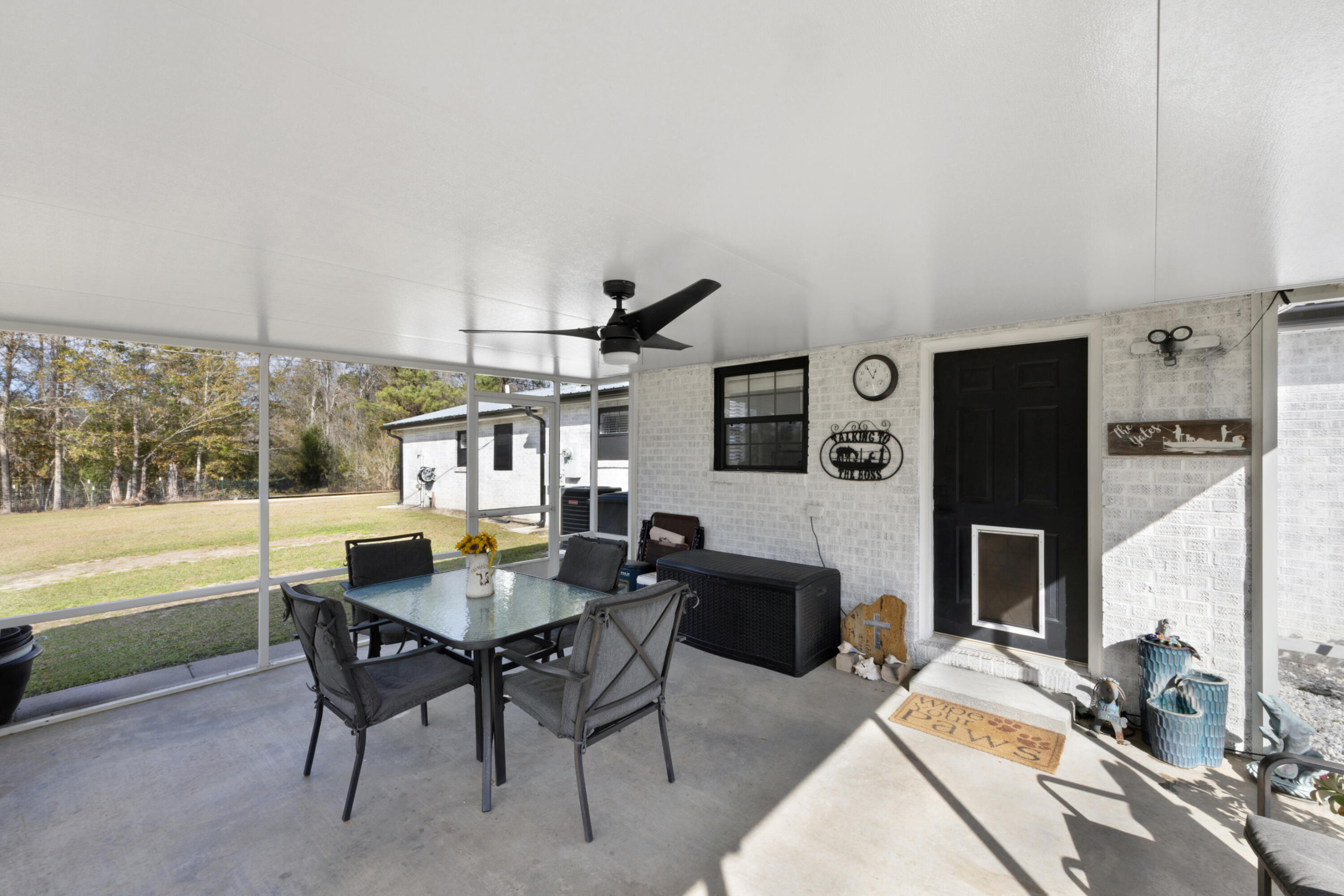 NO RECORDED SUBDIVISION - Residential